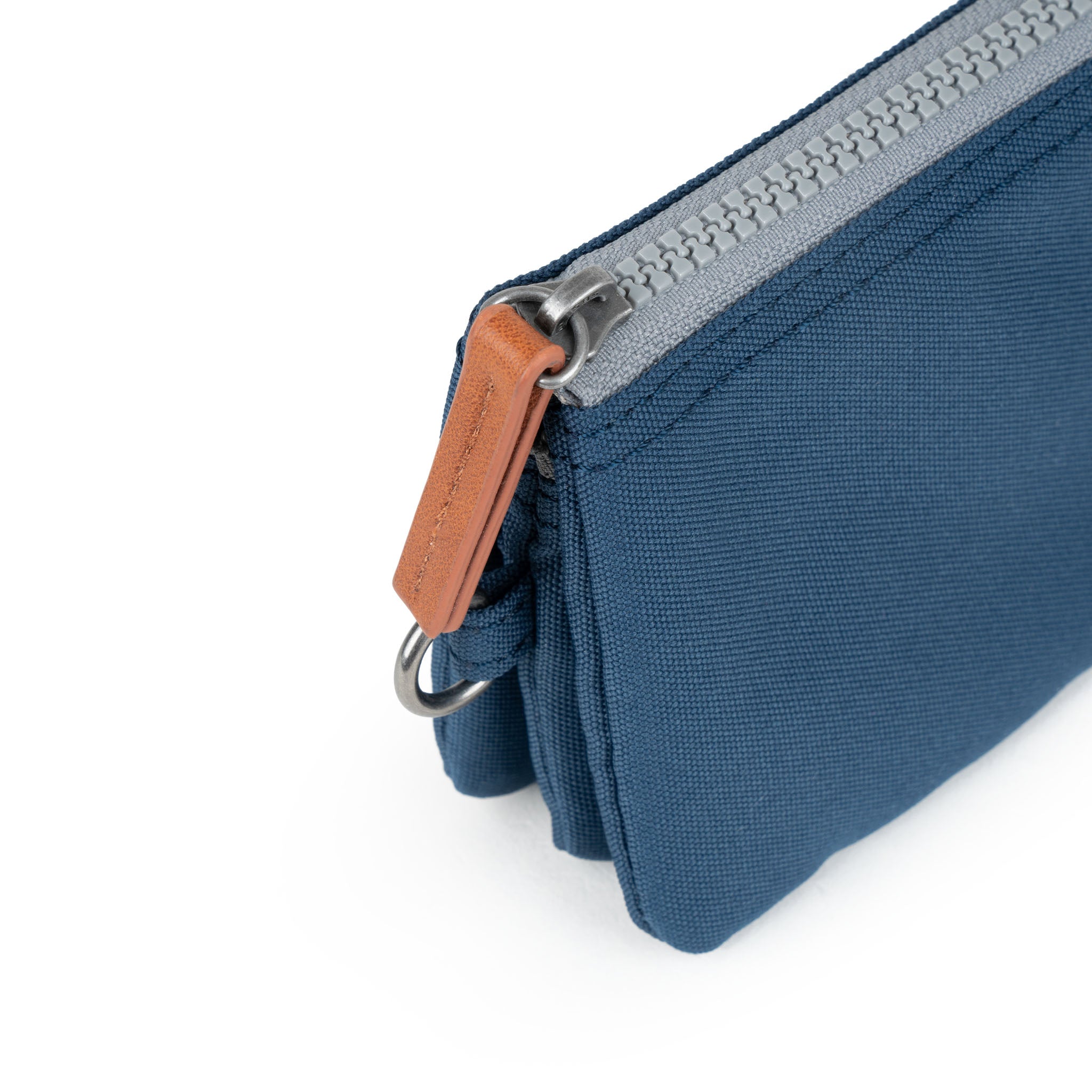 Roka London Carnaby Wallet lommebok Deep Blue canvas