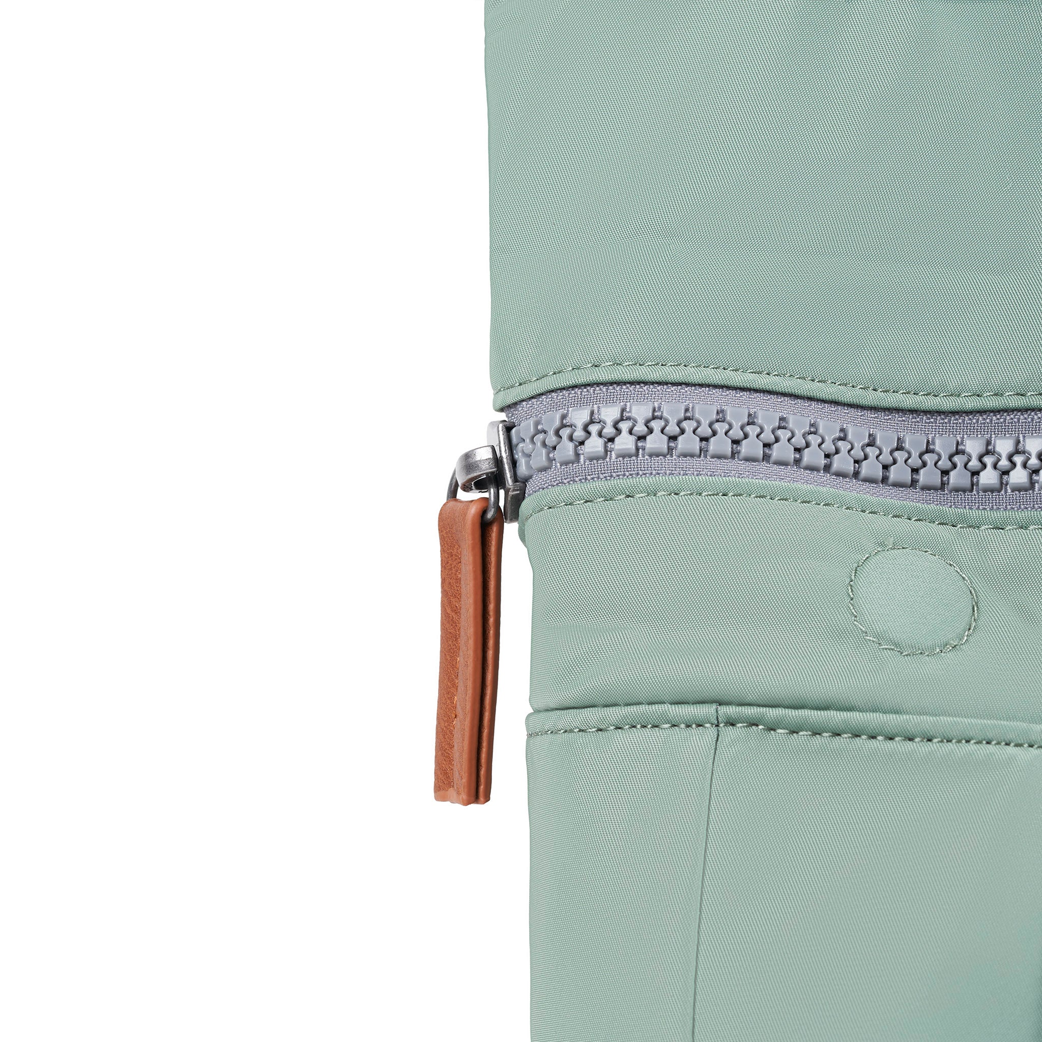 Roka London Canfield ryggsekk Small frost grå roll-top