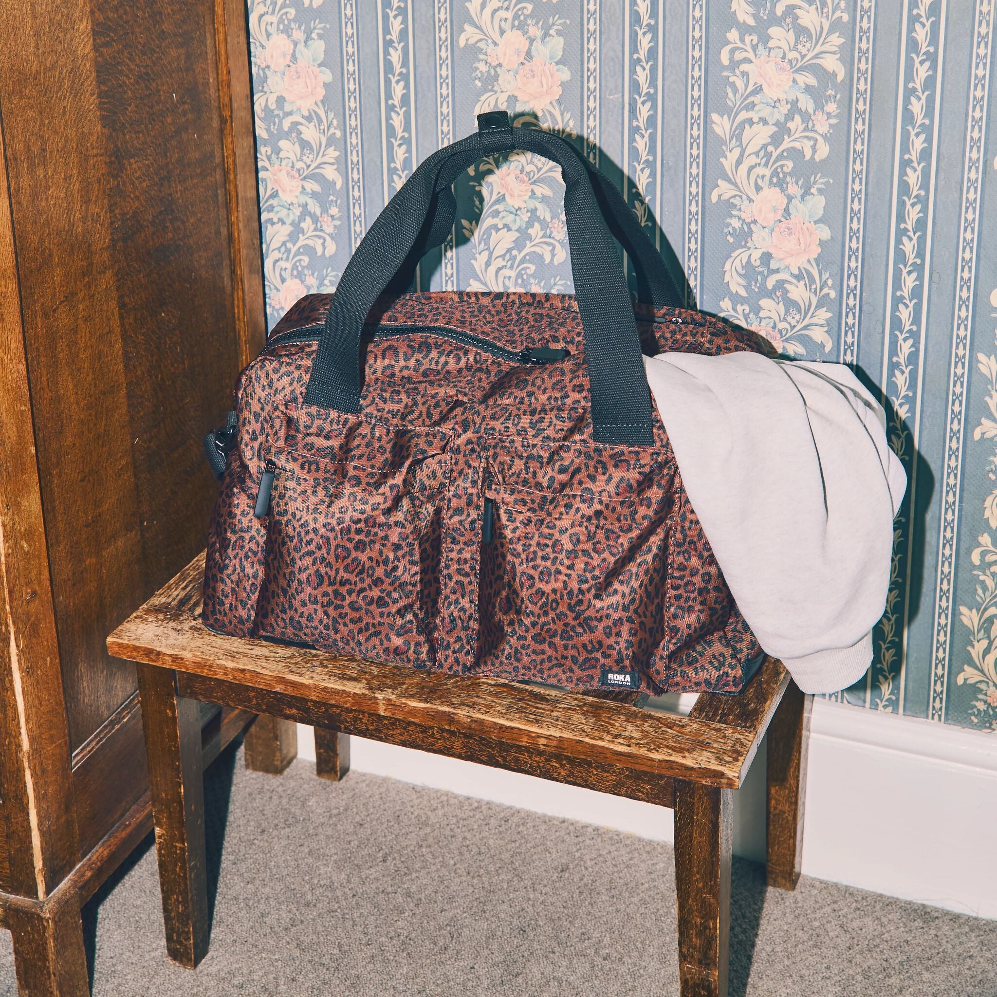 Roka London Gatwick Medium duffel corn mini leopard kabin