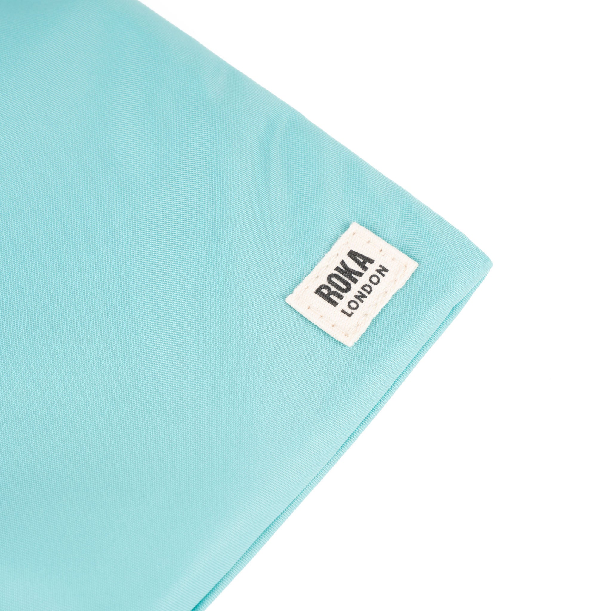 Roka London Chelsea slingveske XS Aquatic Awe nylon