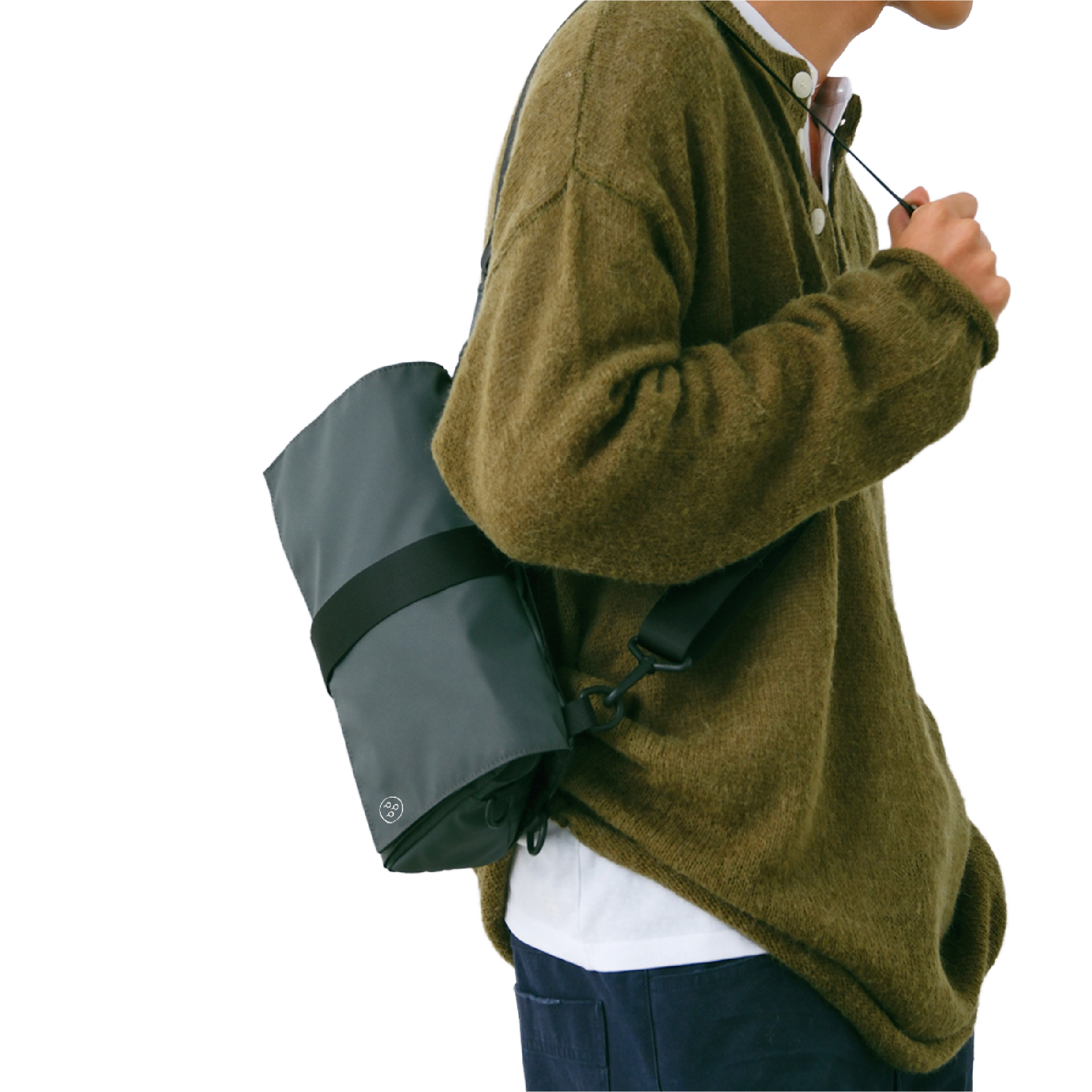 KIWEE Triangle Sling skulderveske Mineral Grey 3L vannavvisende