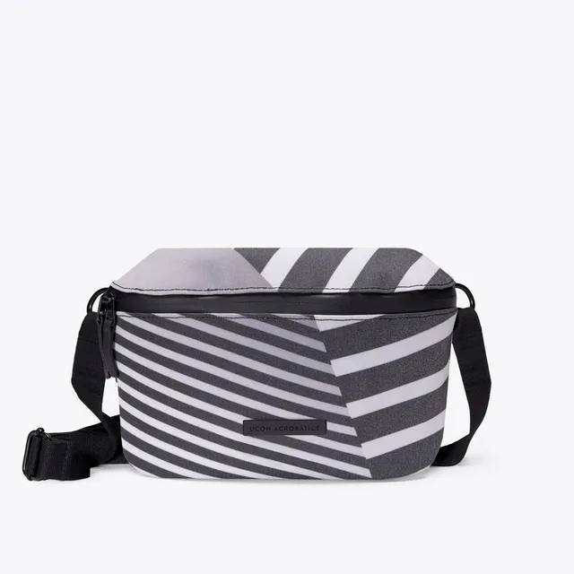 Ucon Acrobatics Jona Crossbody veske Hickmann large refleks