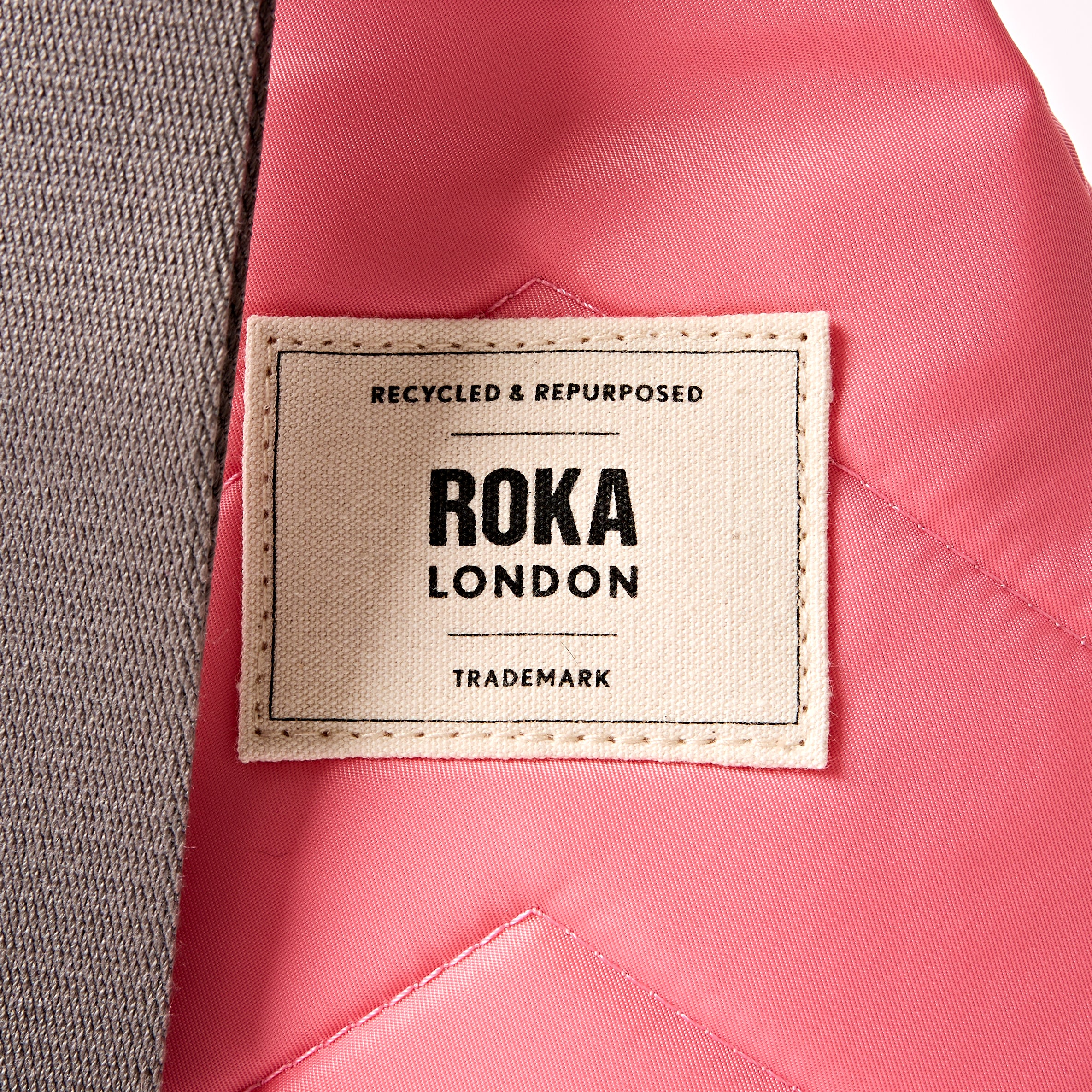 Roka Willesden Large crossbody 5 liter pink lemonade