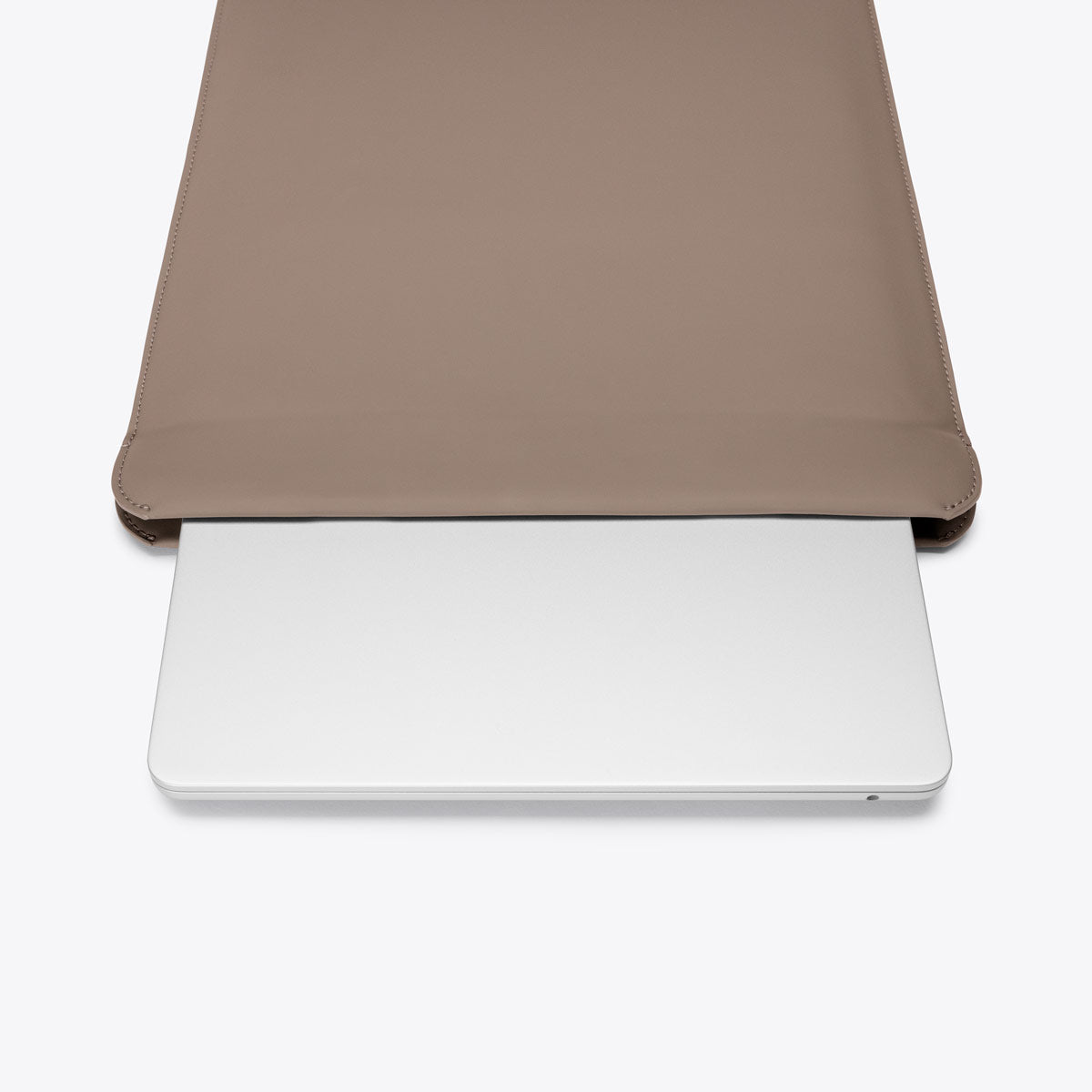 Ucon Acrobatics Sora Laptop sleeve svart mini polstret