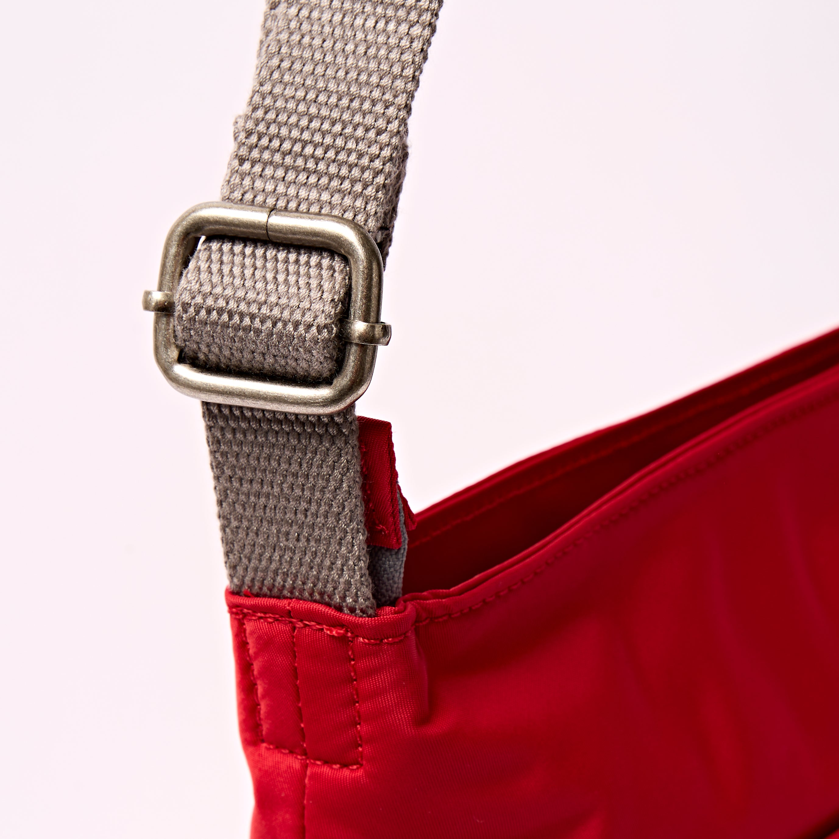 Roka London Kennington crossbody medium cranberry stripe slank