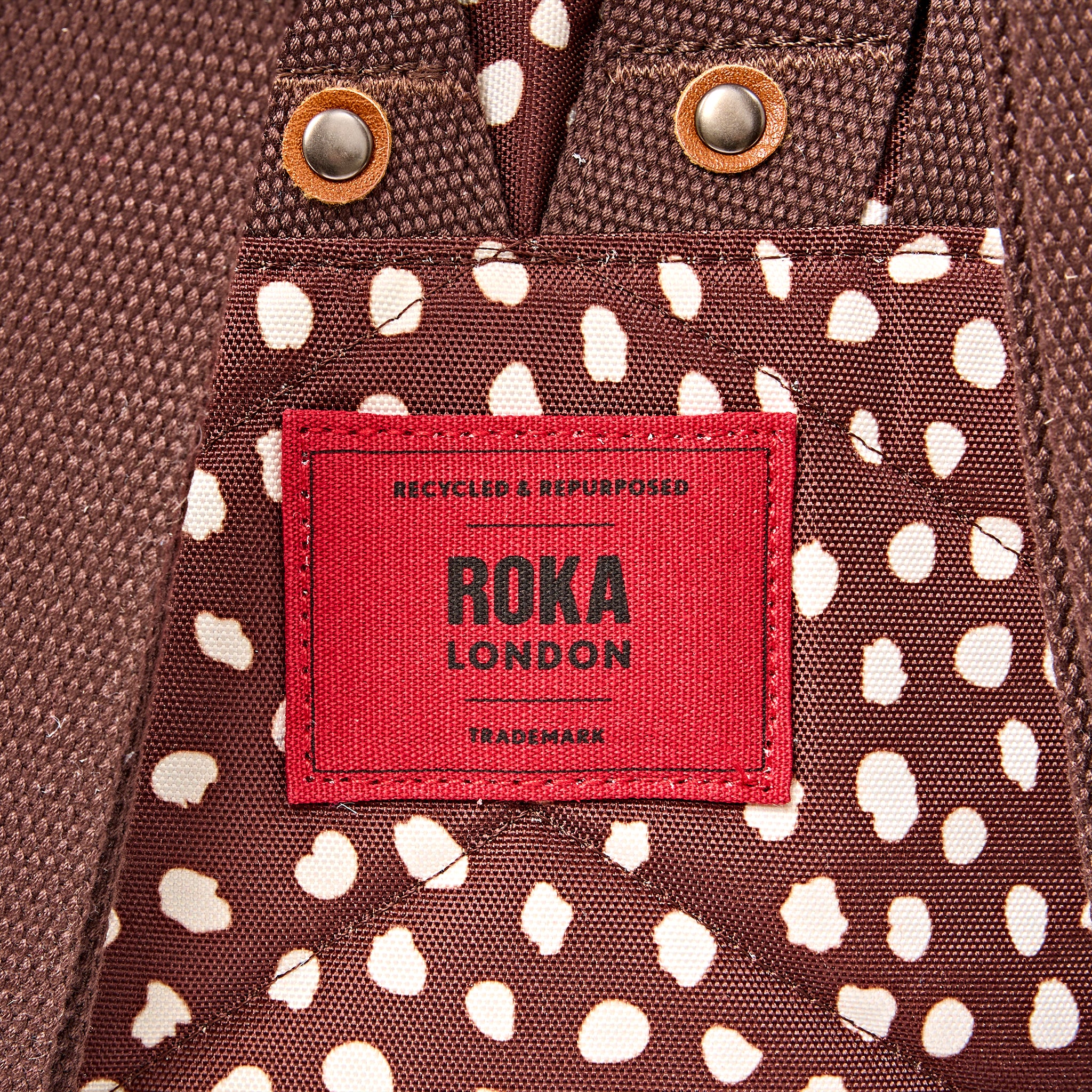 Roka London Canfield Roll Top ryggsekk small brown dot 9,8 liter