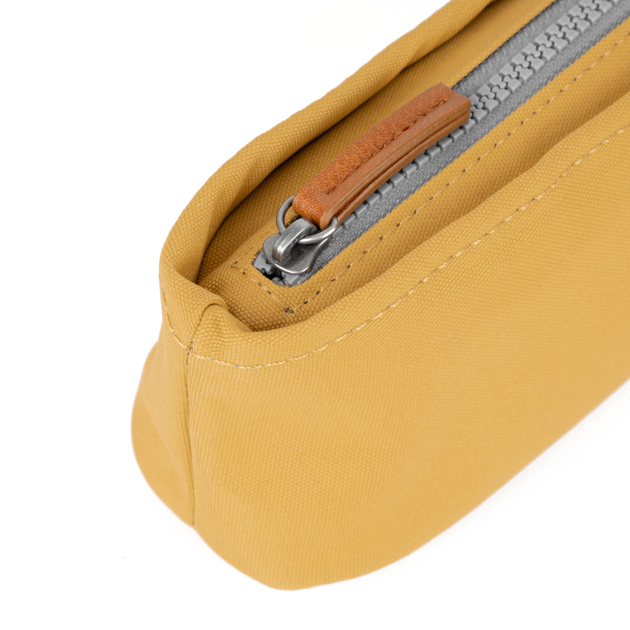 Roka London Pimlico Pouch small gul 1,3 liter