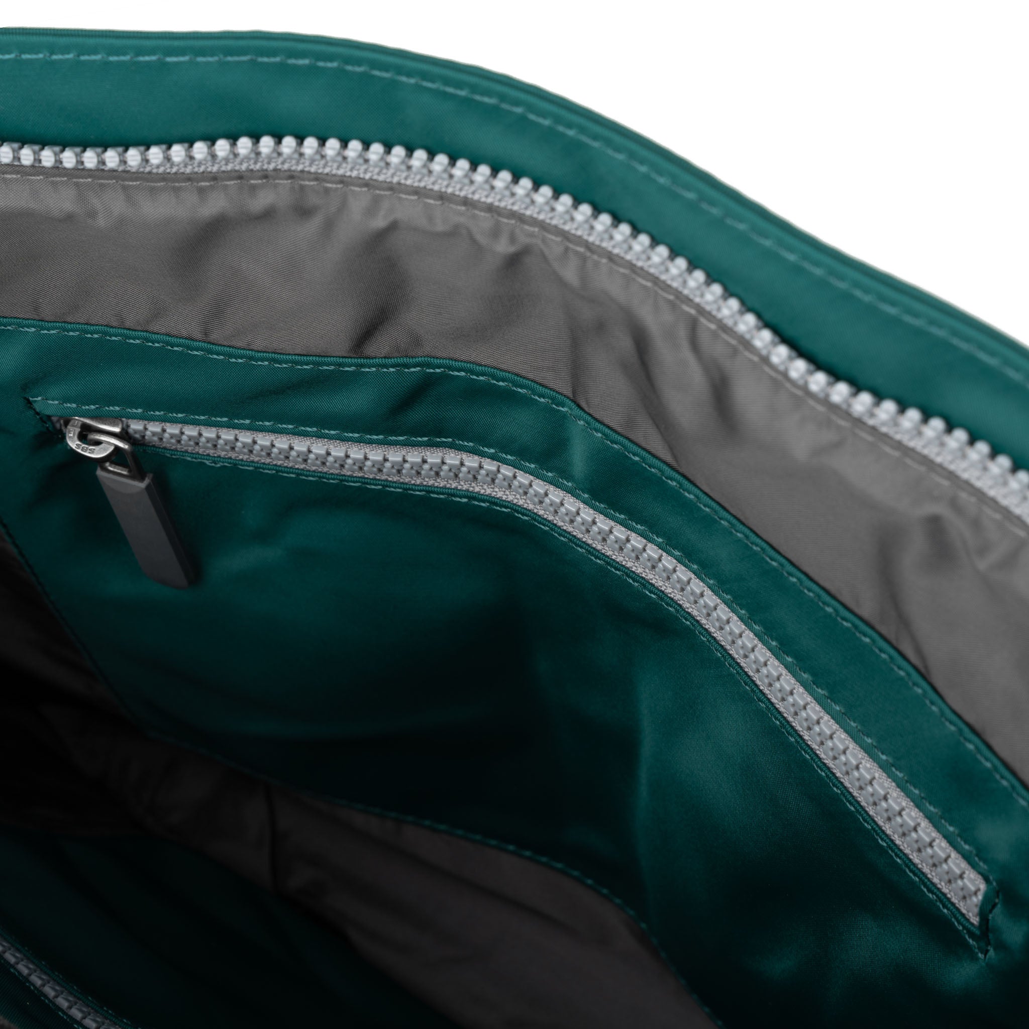 Roka Moorgate Messenger skulderveske Teal Medium 3,2L