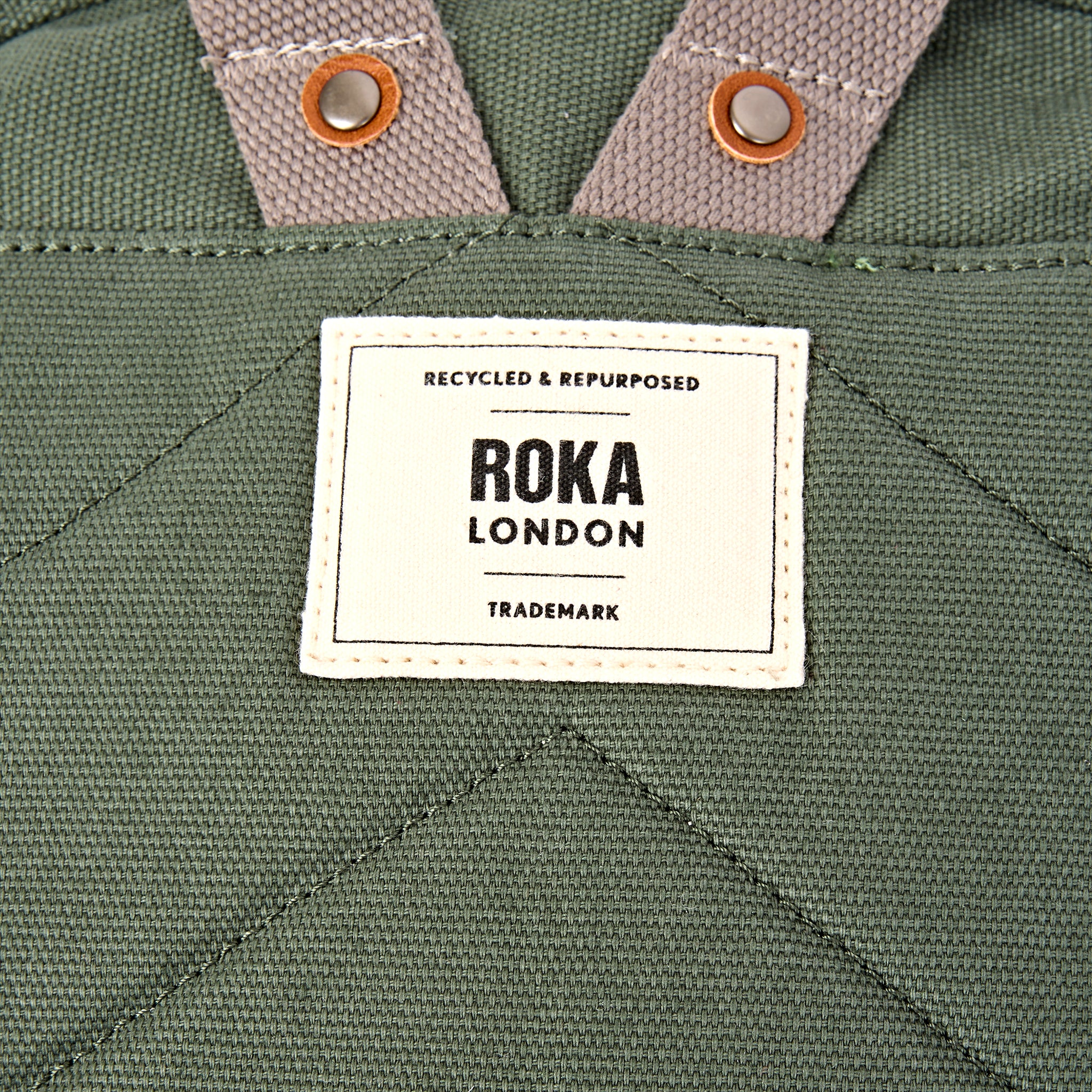 Roka London Hampton ryggsekk Small Willow 9,2 liter