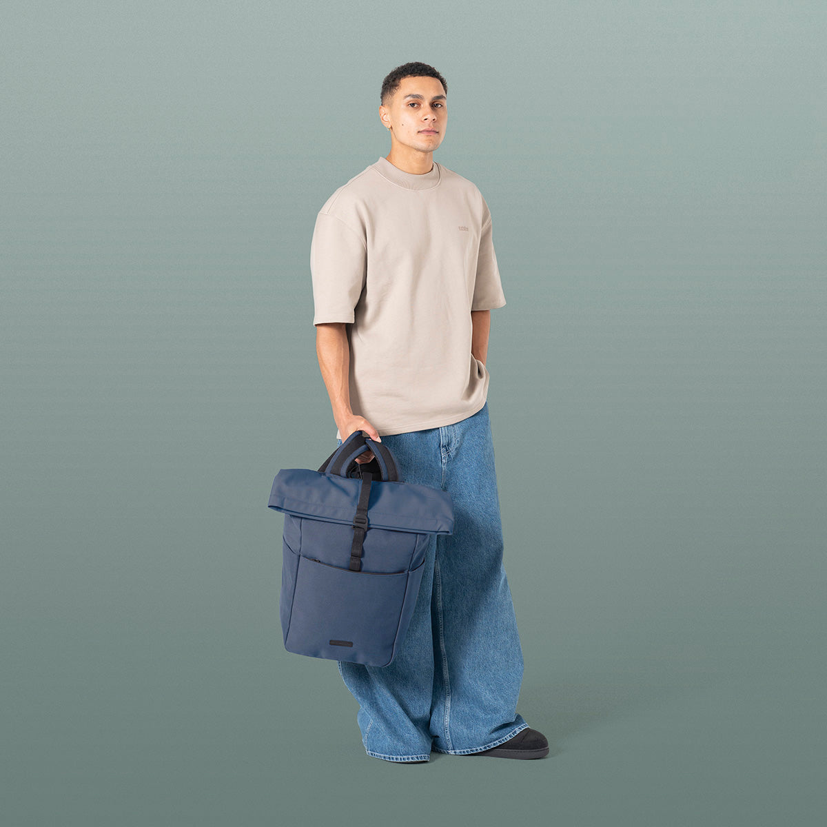 Ucon Acrobatics Yuto Roll-Top ryggsekk Dark Navy utvidbar