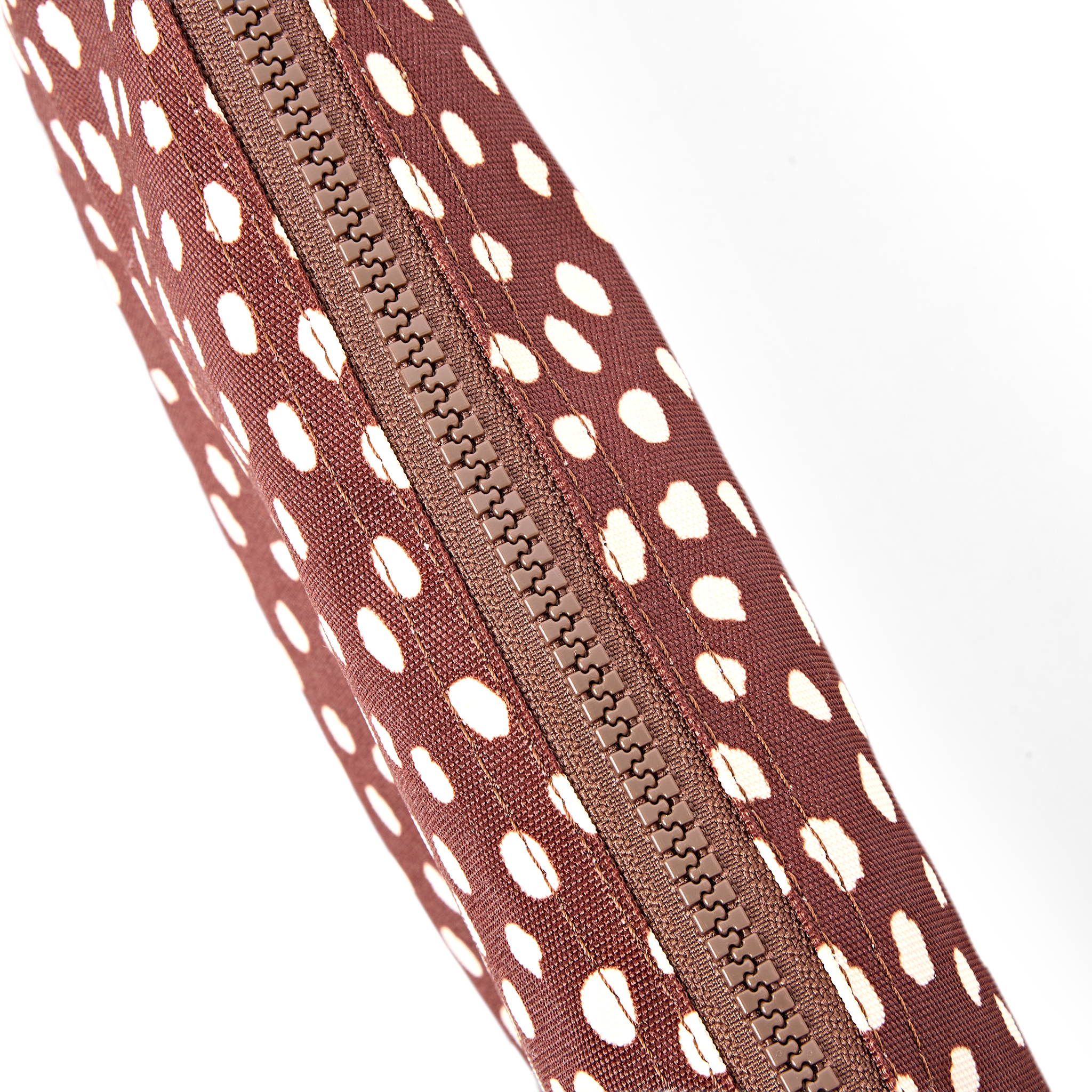 Roka London Carnaby XL crossbody brown dot 0,5 liter