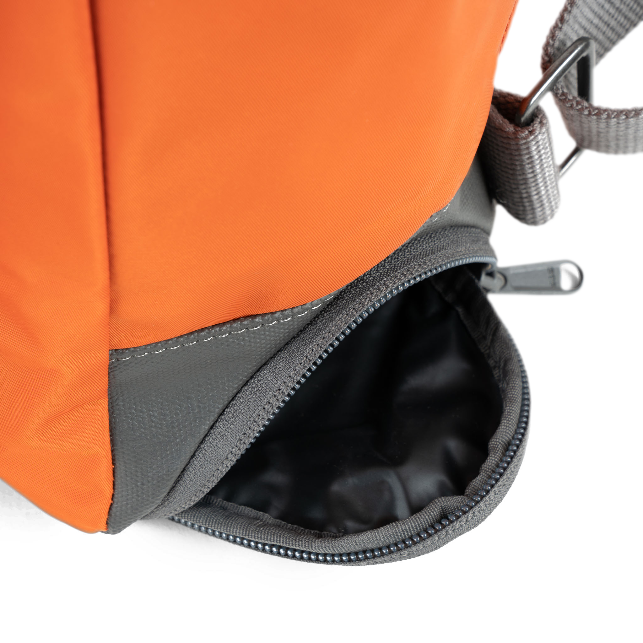 Roka London Bayswater Medium ryggsekk burnt orange 14,6 liter