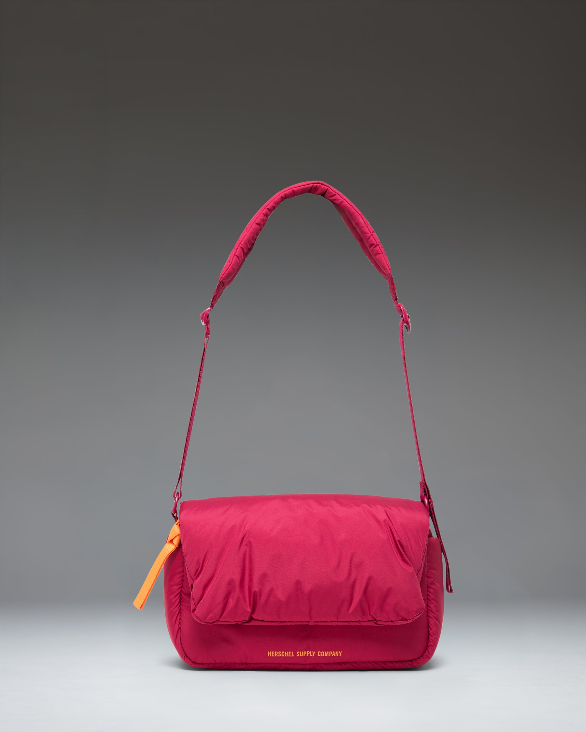 Herschel Cloudform crossbody veske svart