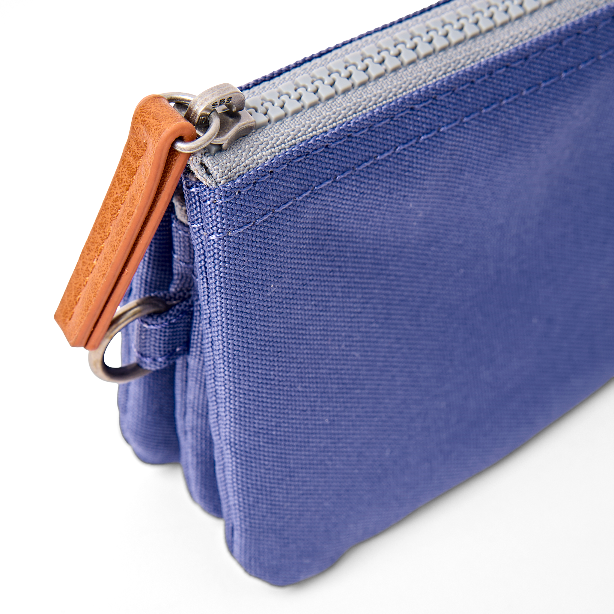 Roka London Carnaby lommebok Small Oceana