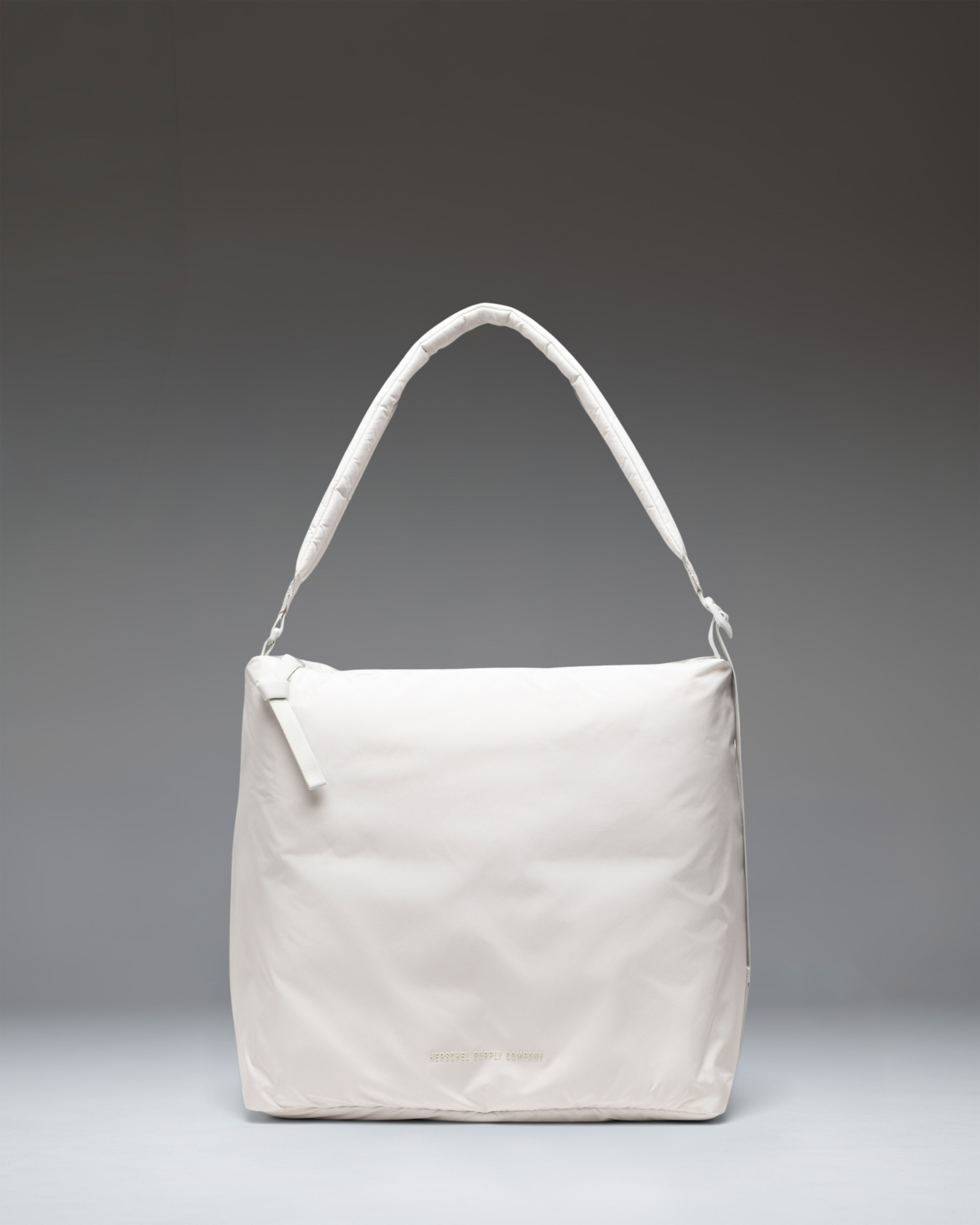 Herschel Cloudform Tote totebag svart polstret