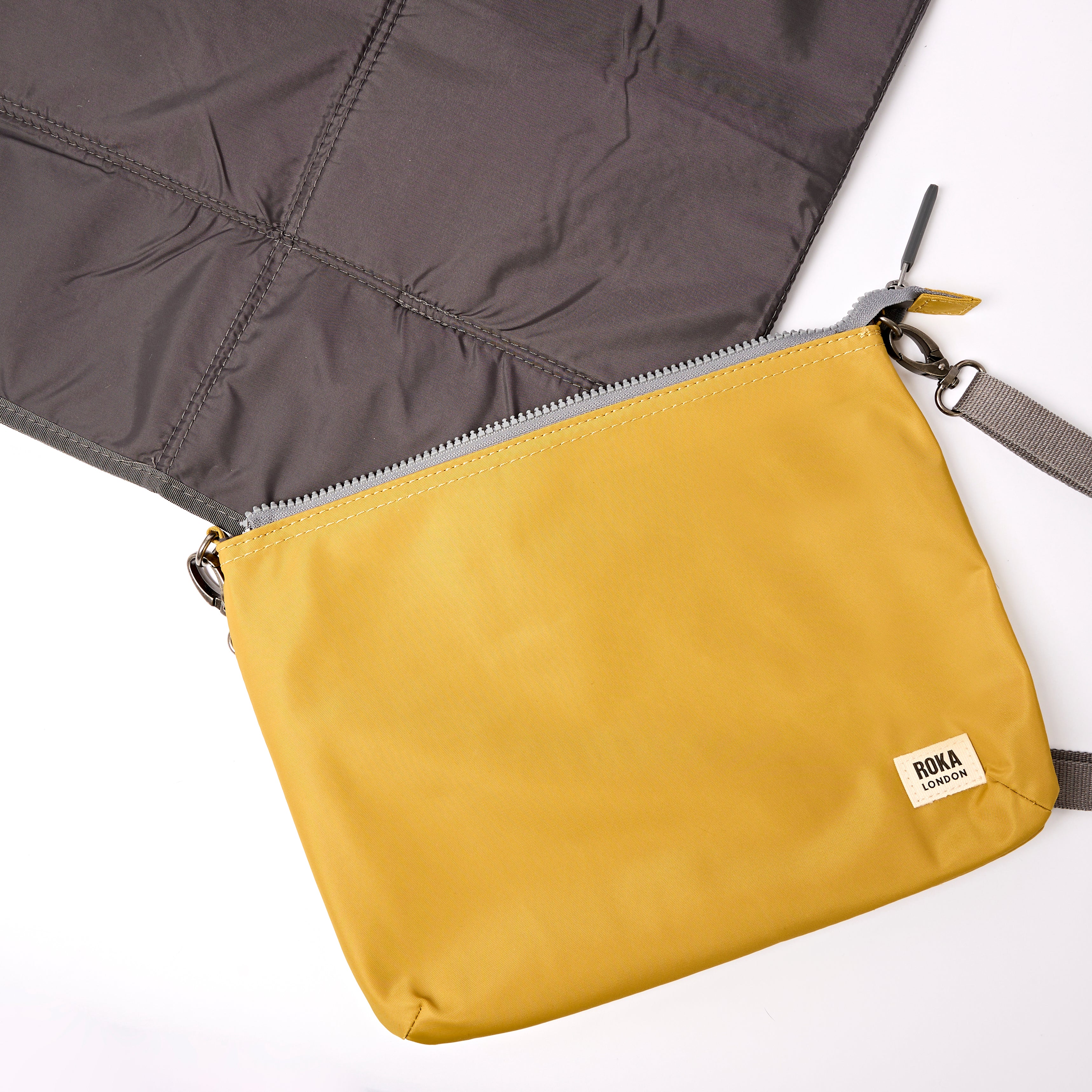 Roka London Primrose stellebag corn large 4-i-1