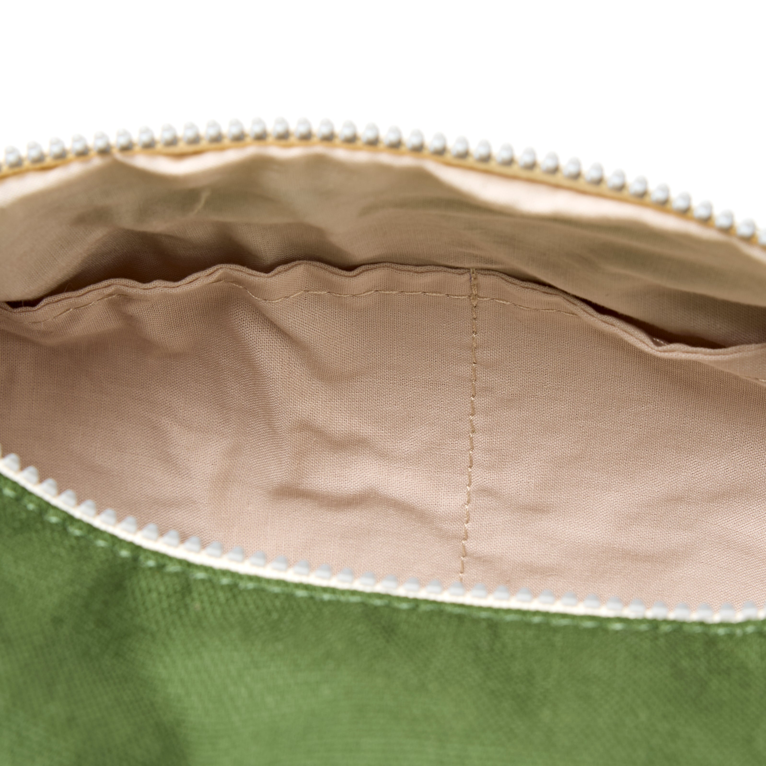 Roka London Maygrove toalettmappe artichoke small 4,8 liter