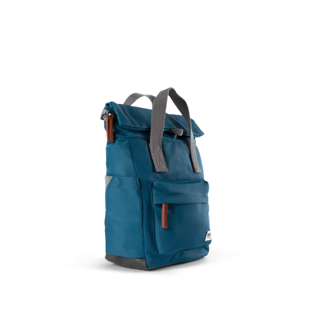 Roka London Canfield ryggsekk marine 16,4 liter