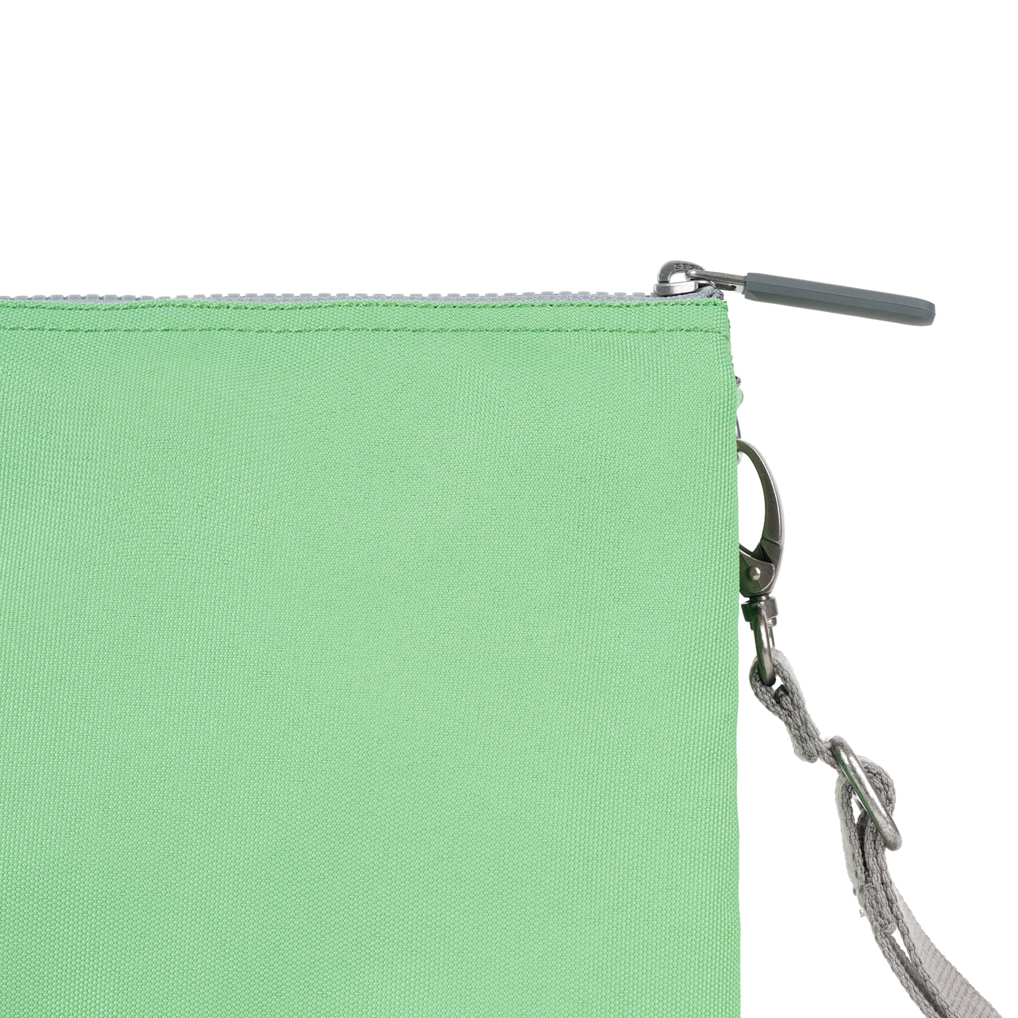 Roka London Carnaby XL lommebok-veske 0,5 liter peppermint