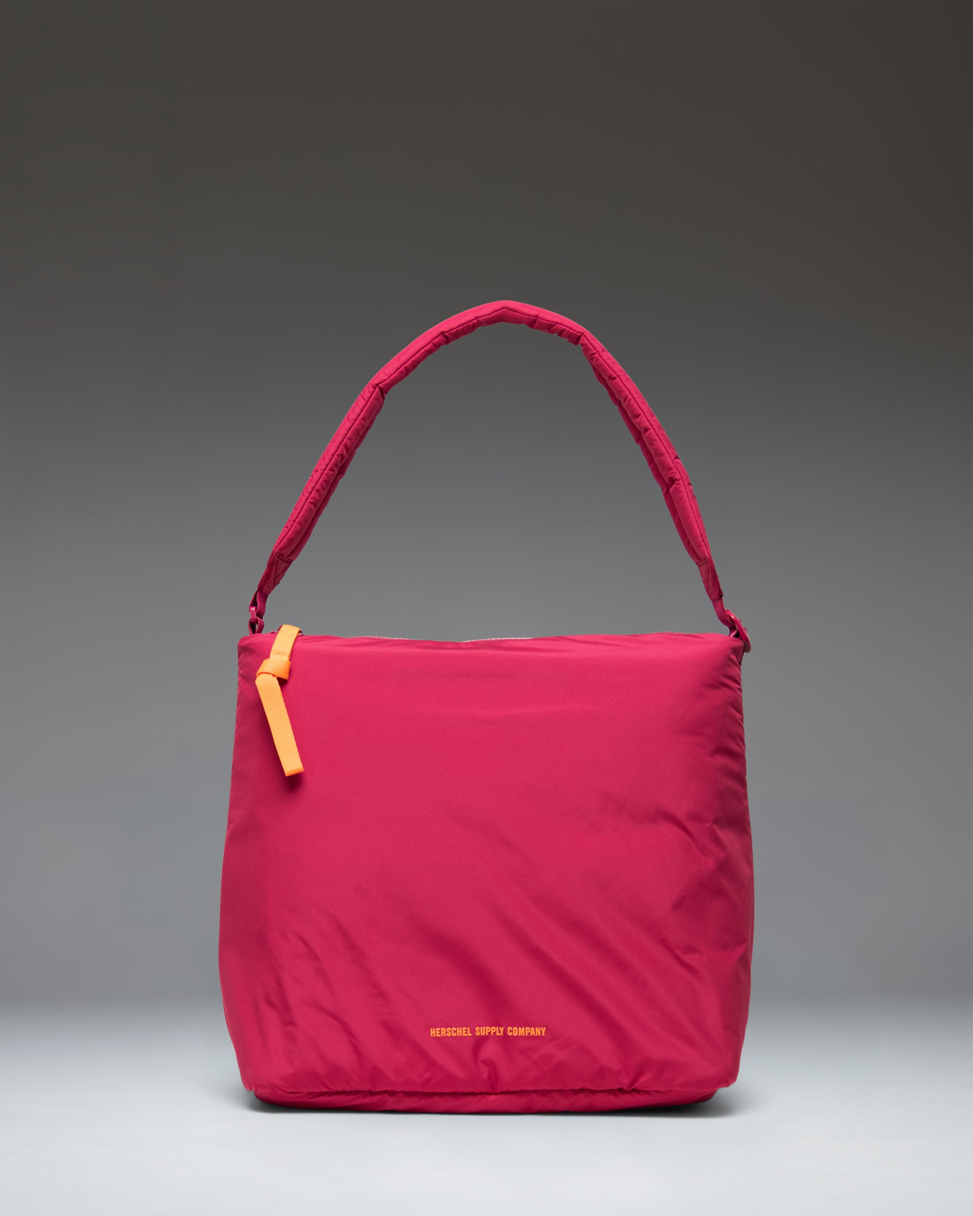 Herschel Cloudform Tote totebag svart polstret