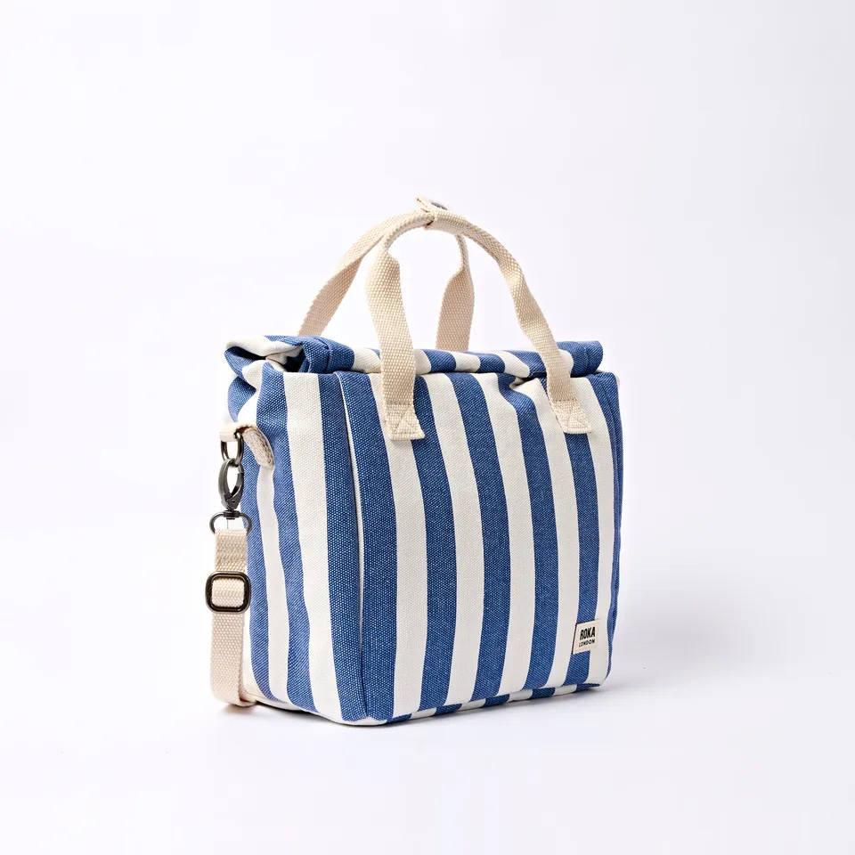 Roka London Hampstead lunsjveske denim stripe 7,4L isolert