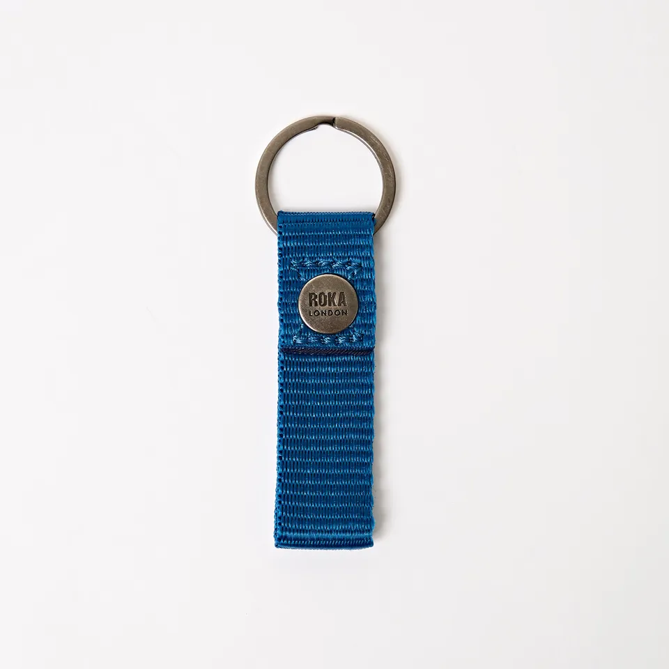 Roka London Portland nøkkelring malibu blue bomull