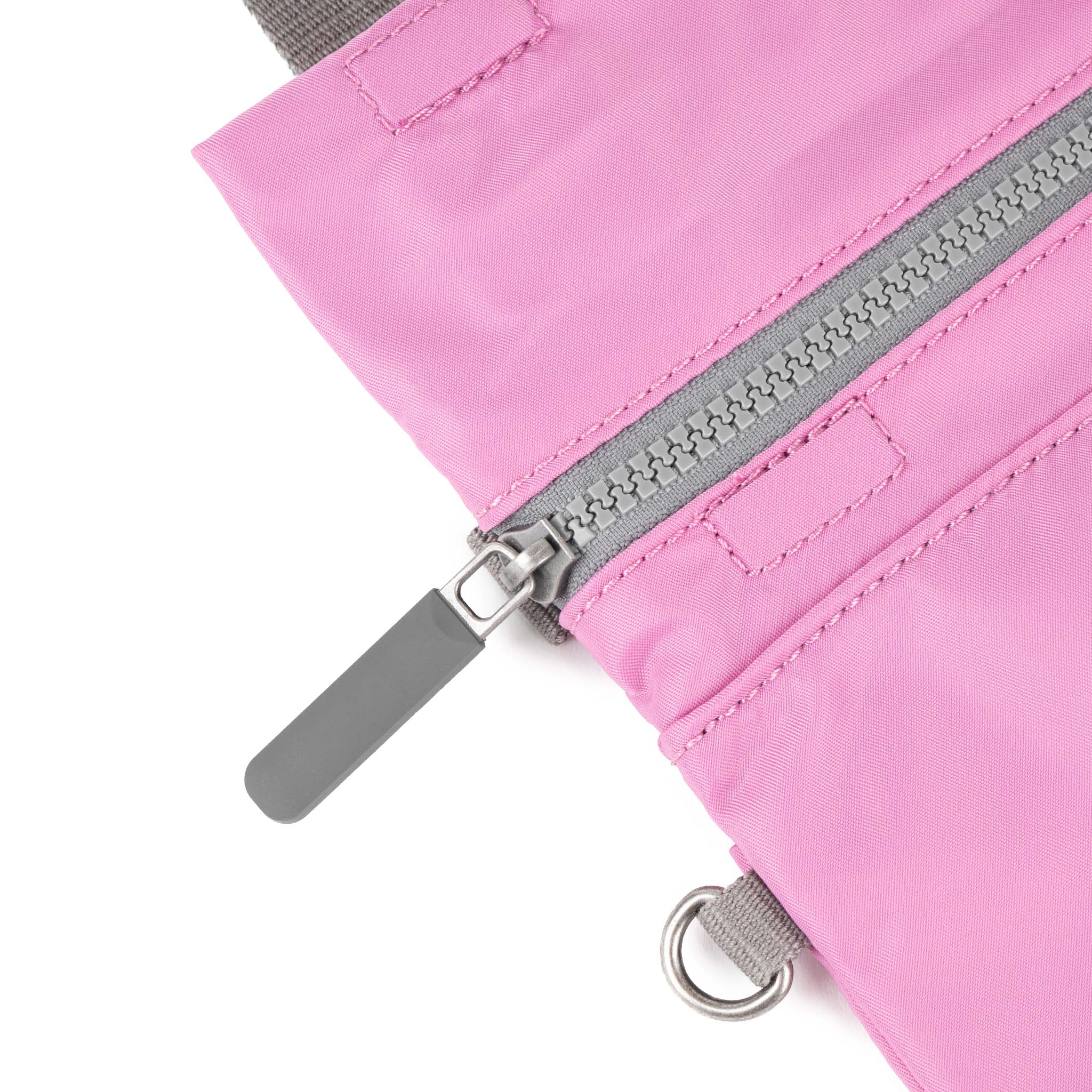 Roka London Stratford Crossbody veske orchid small 0,5 liter
