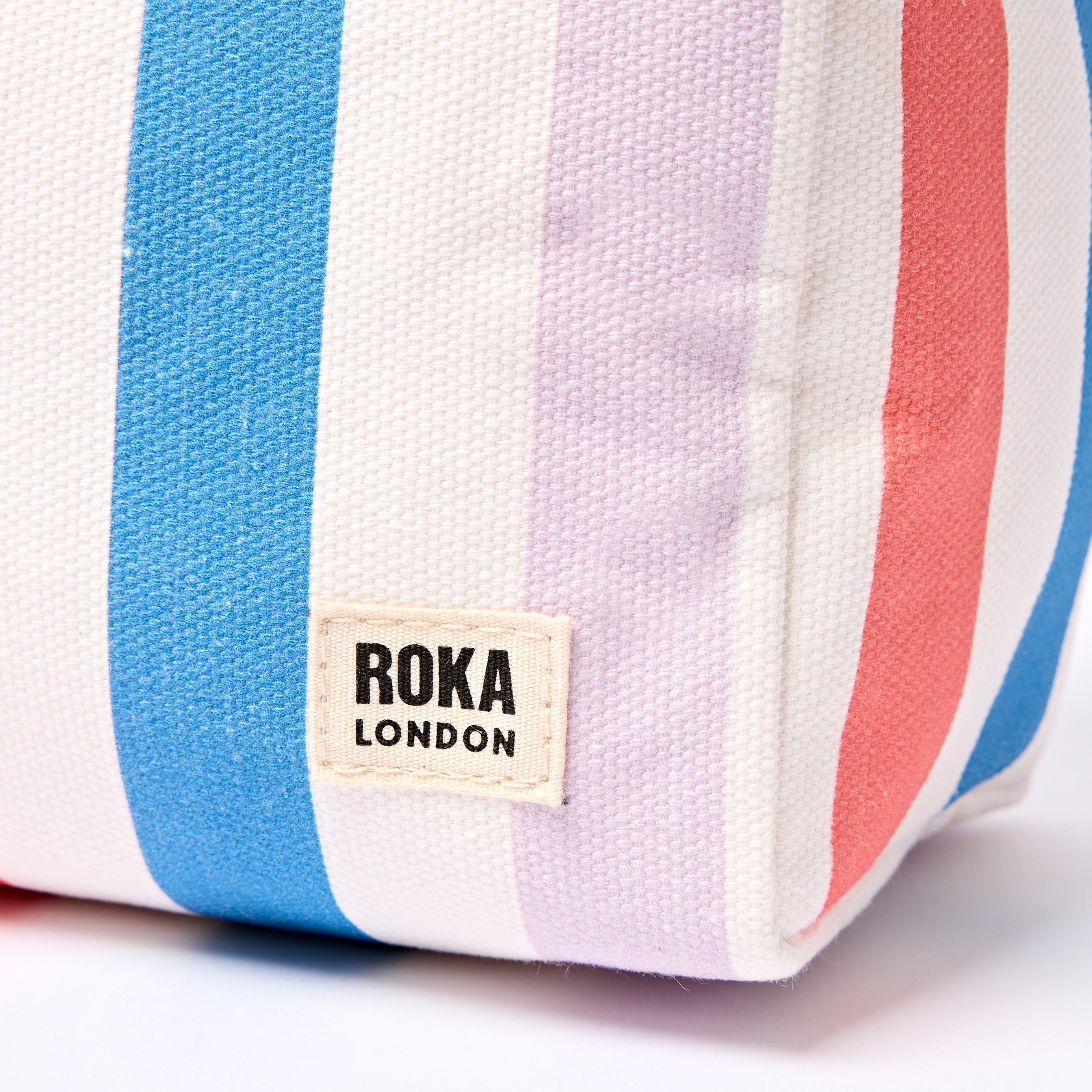 Roka London Maygrove toalettmappe pastel stripe small 4,8 L
