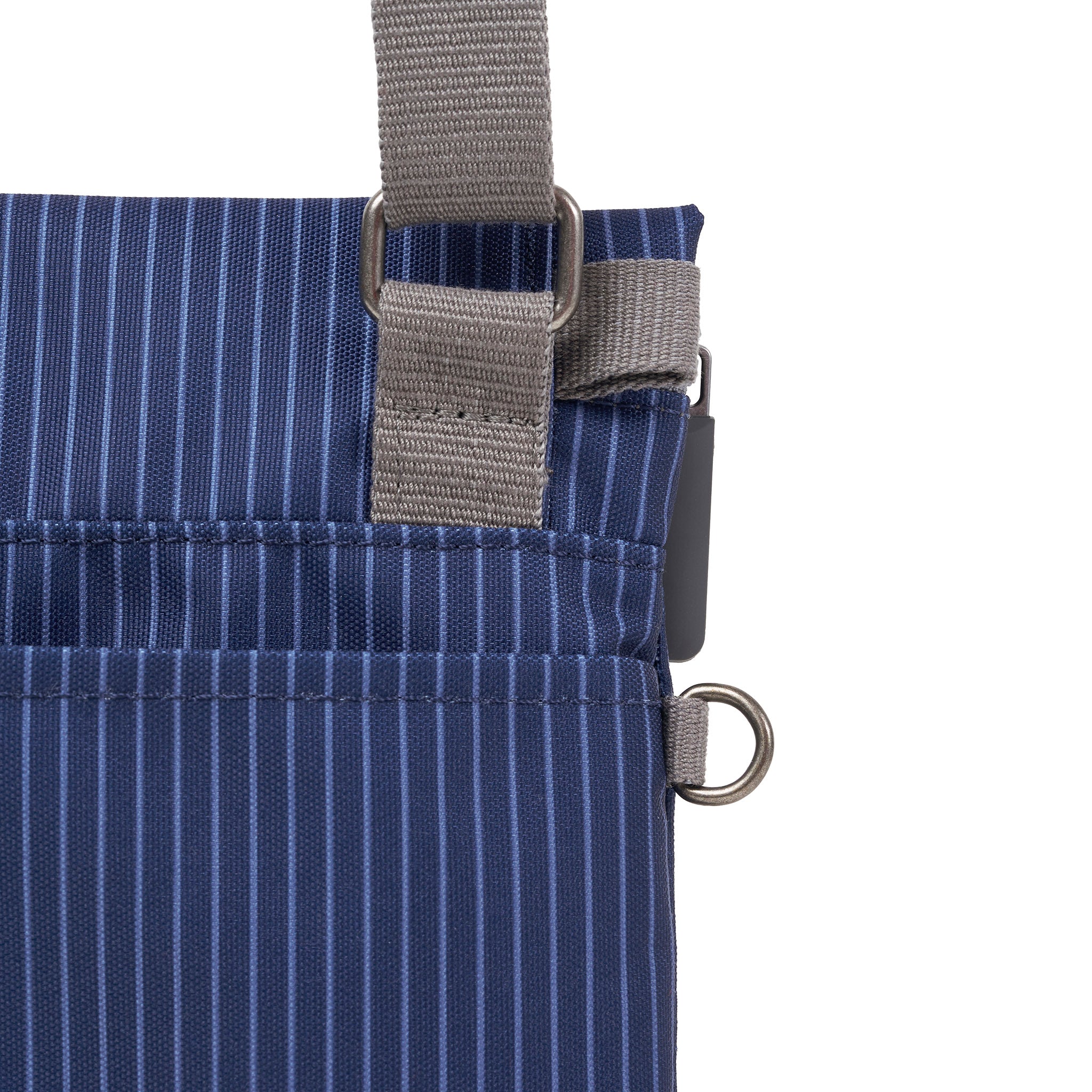 Roka London Stratford Small crossbody veske dark denim