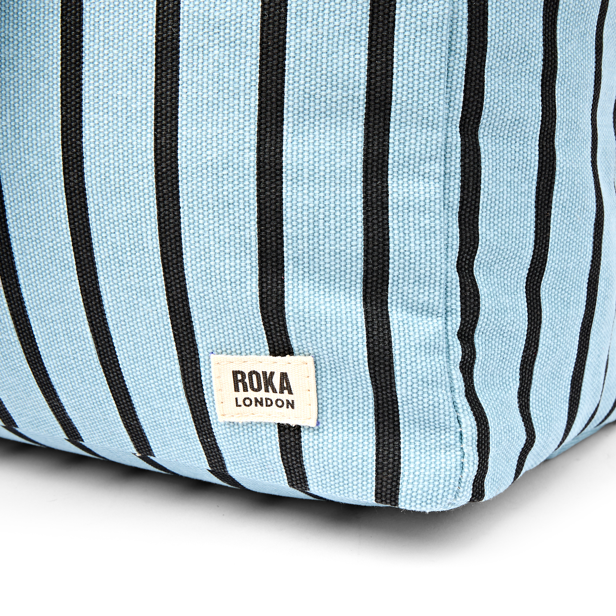 Roka London Sloane skulderveske Medium Blue Stripe bomull
