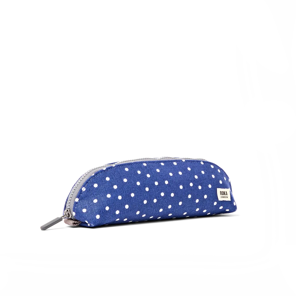 Roka London Tate Small mappe Navy Polka bomull