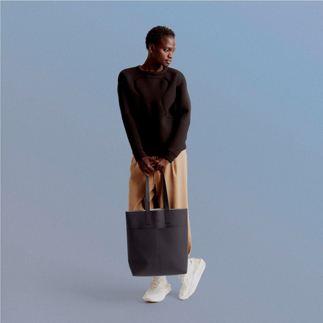 Ucon Acrobatics Noah totebag Black lett