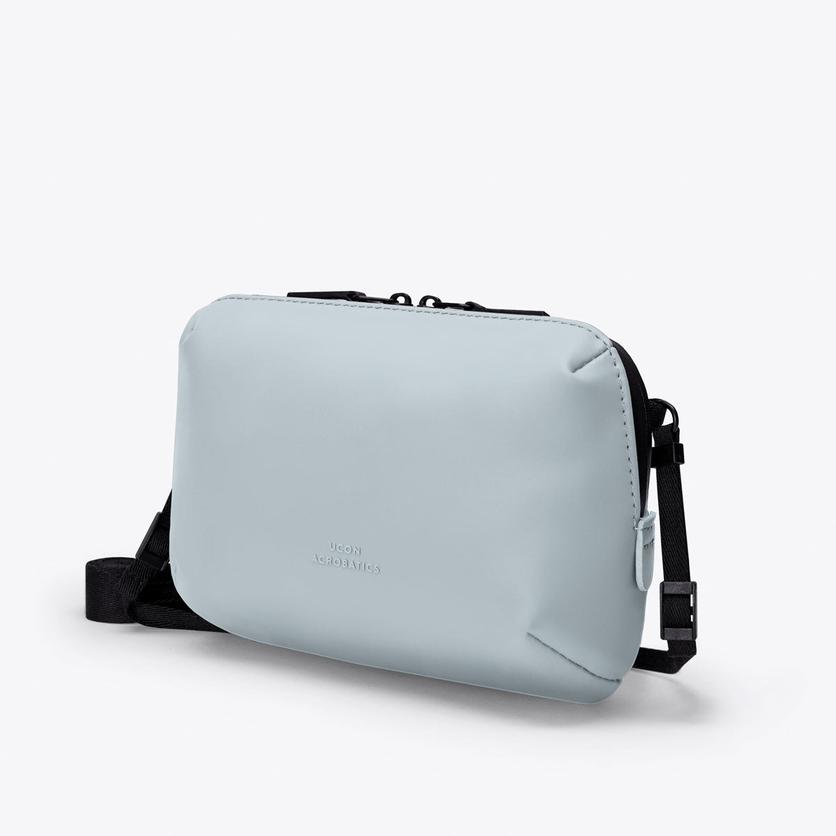 Ucon Acrobatics Ando Medium crossbody Dusty Blue slitesterk