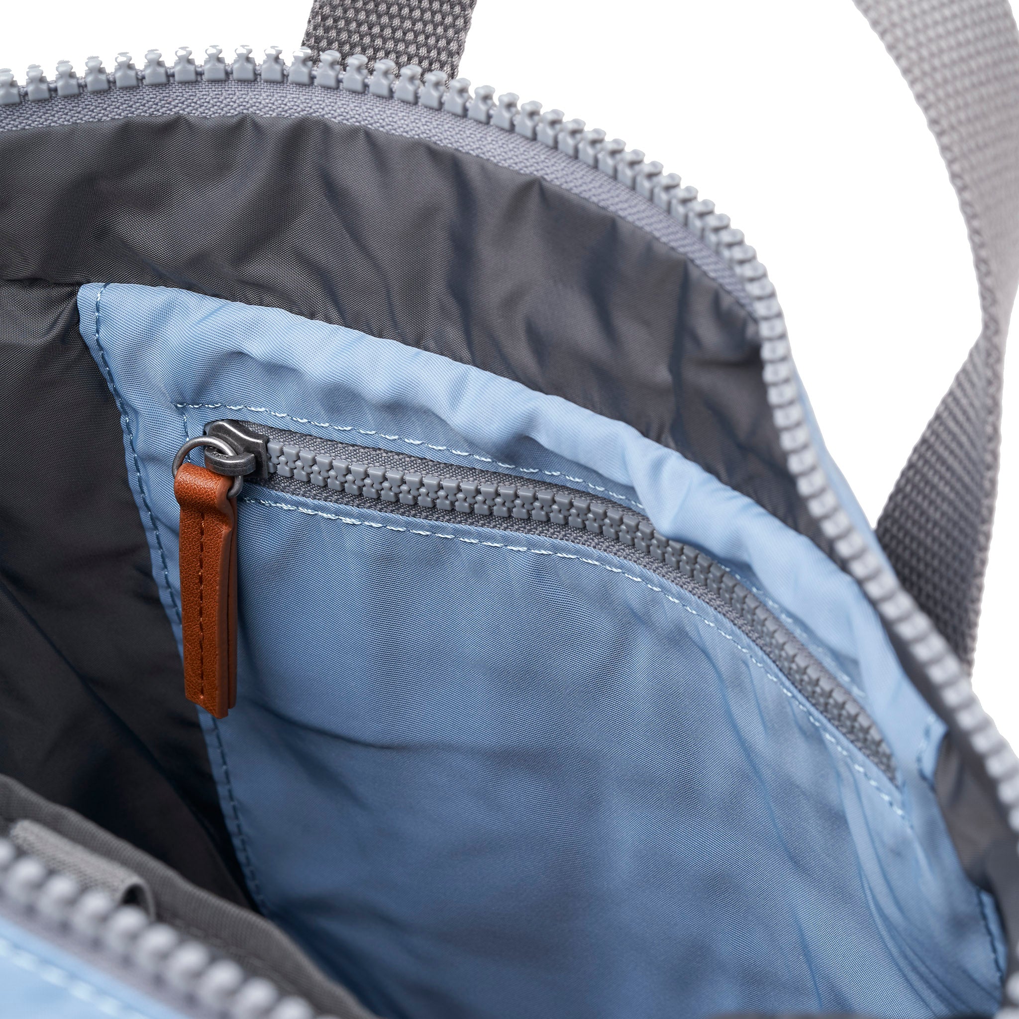 Roka London Canfield ryggsekk Small Retro Blue 9,8 liter