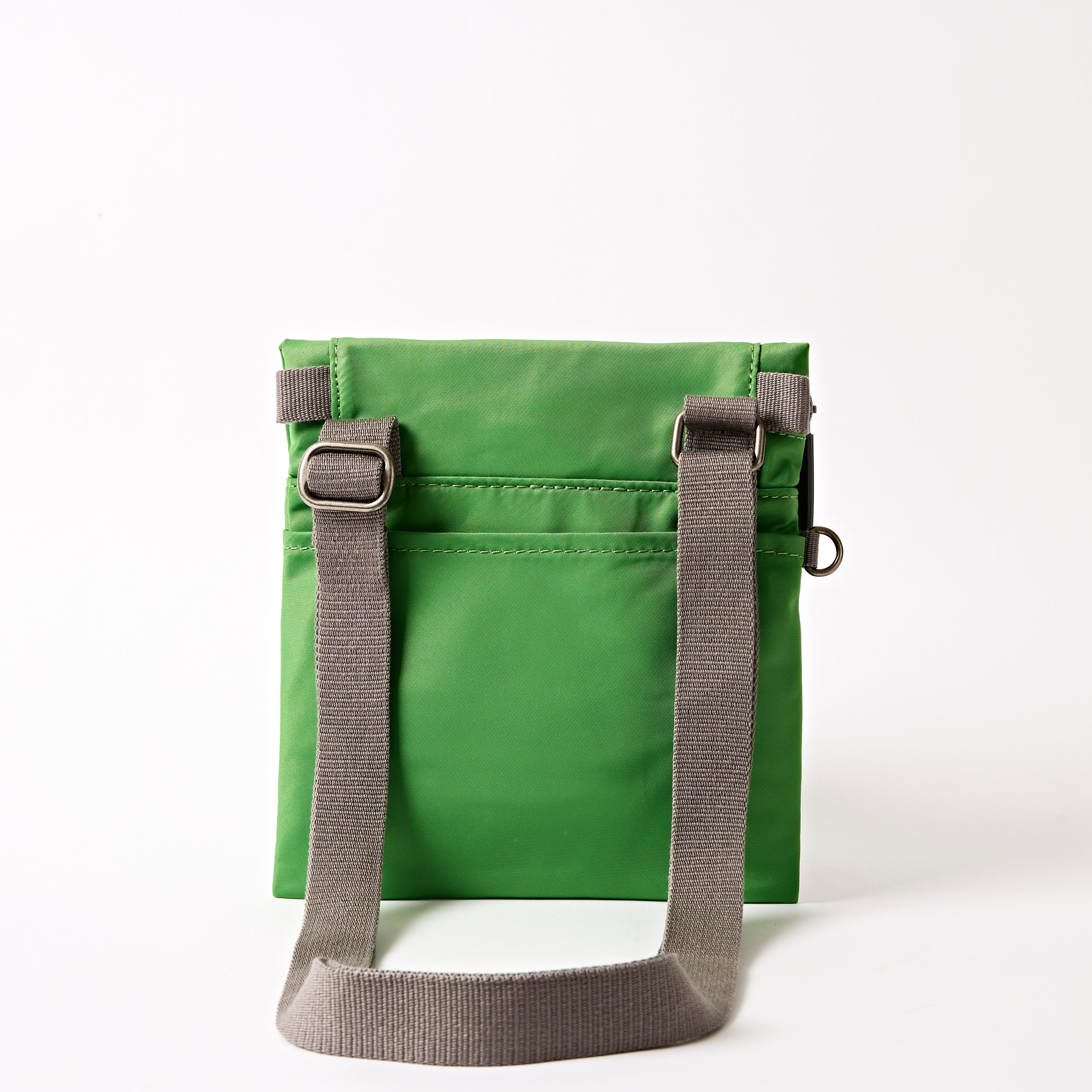 Roka London Stratford crossbody Lime Small 0,5 liter