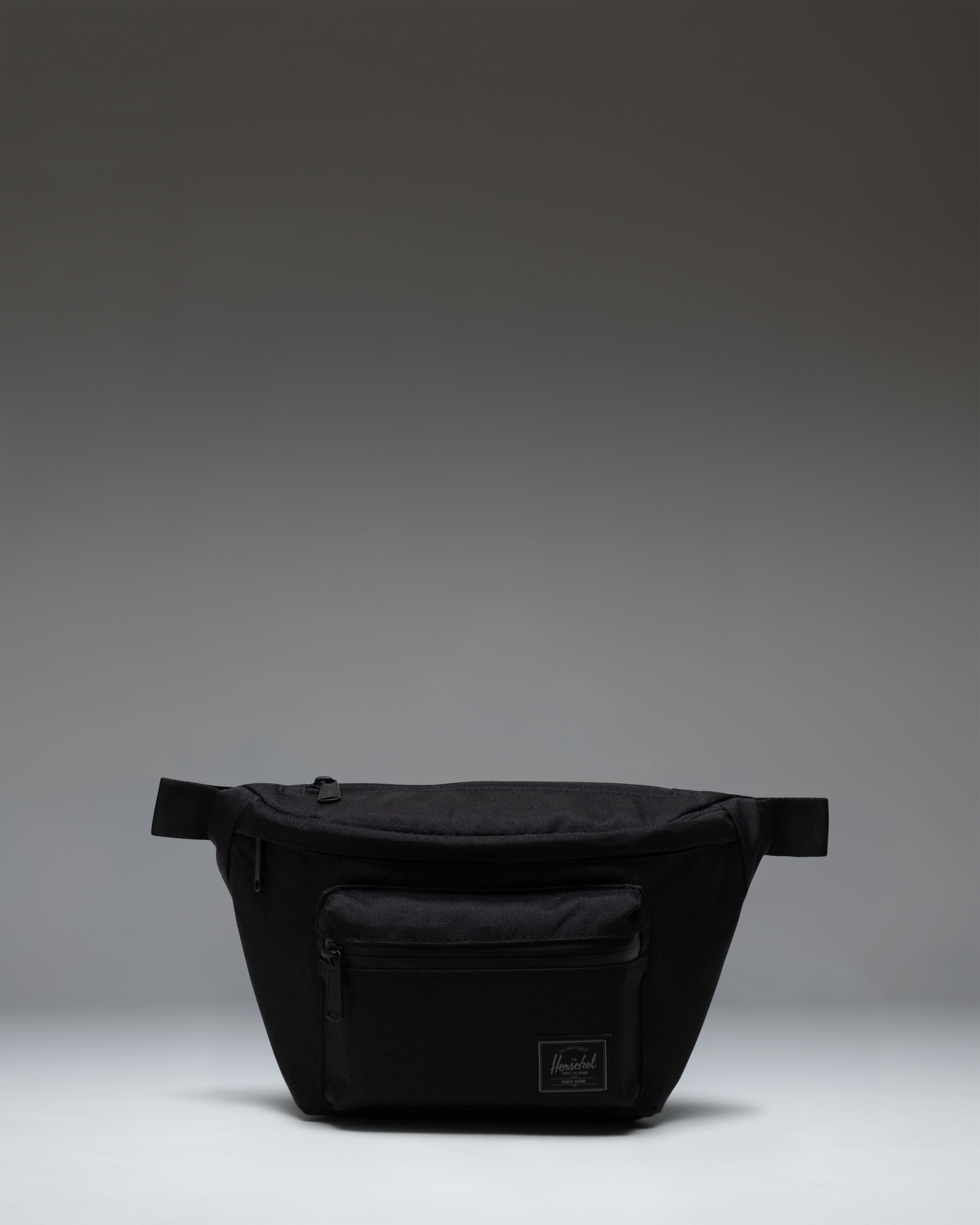 Herschel Pop Quiz midjeveske black 2 lommer