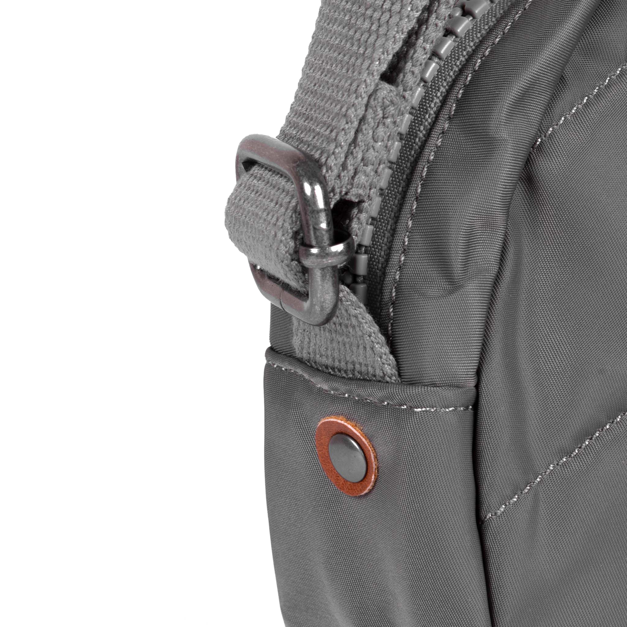 Roka London Paddington Small skulderveske graphite rund