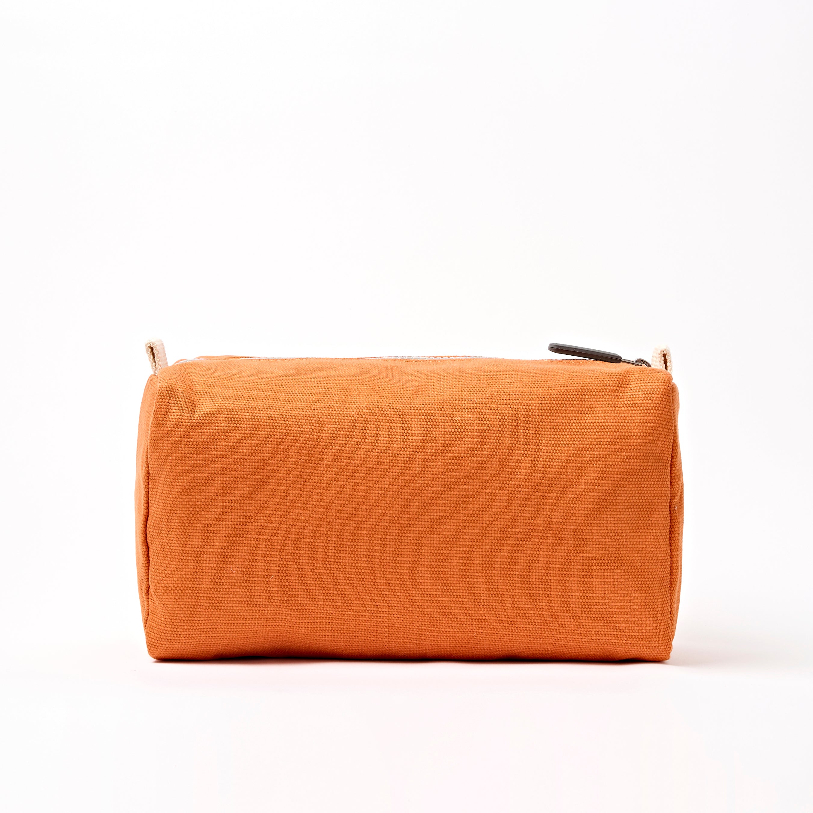 Roka London Maygrove toalettmappe Burnt Orange Small 4,8 liter