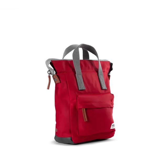 Roka London Bantry Cranberry ryggsekk resirkulert 14 liter