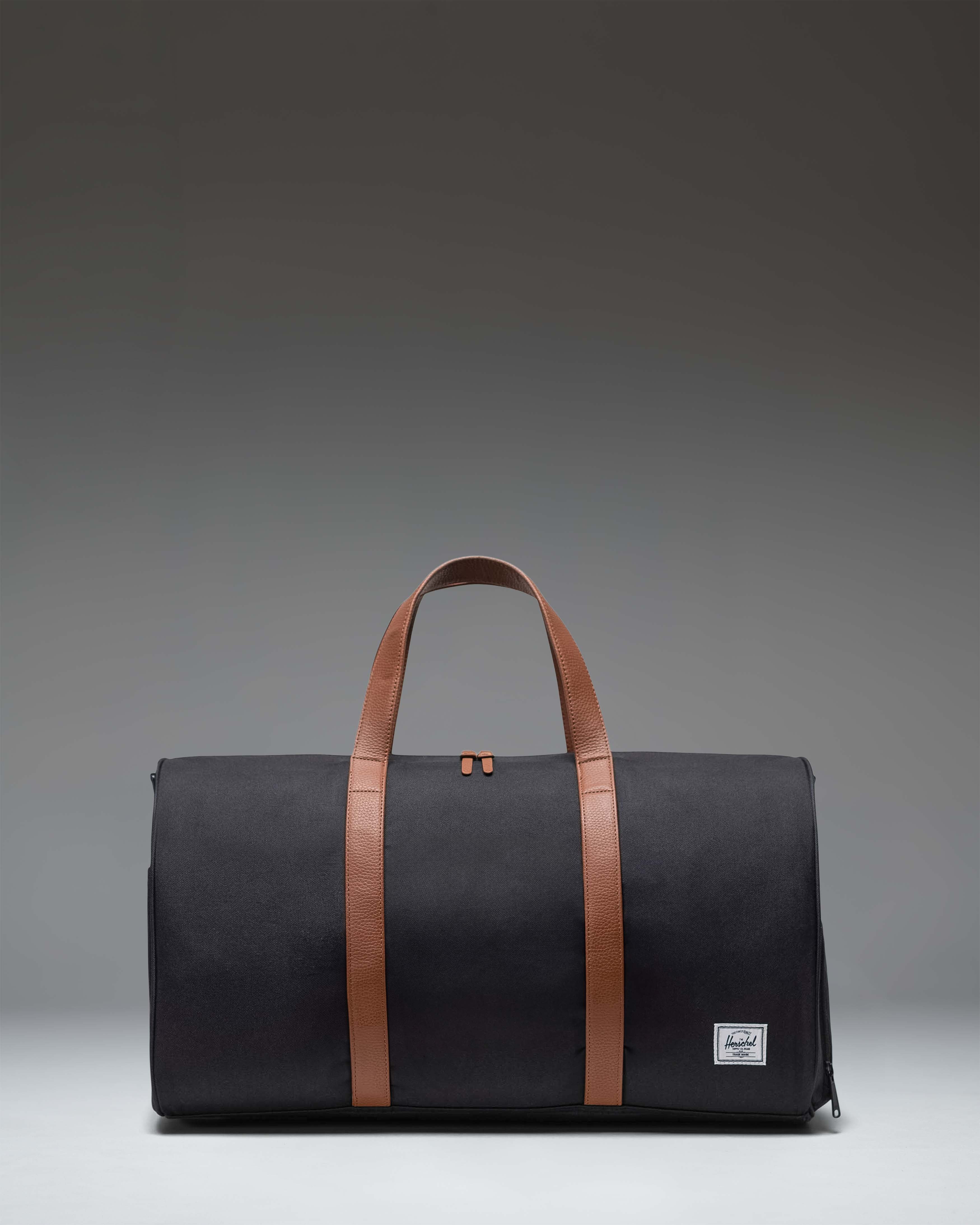 Herschel Novel Duffle duffelbag svart med skofach