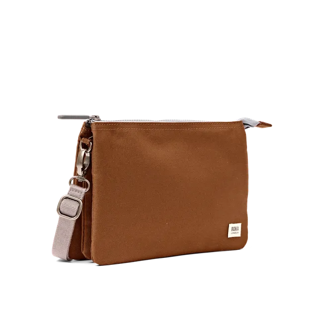 Roka London Carnaby XL crossbody Cinnamon 0,5 liter
