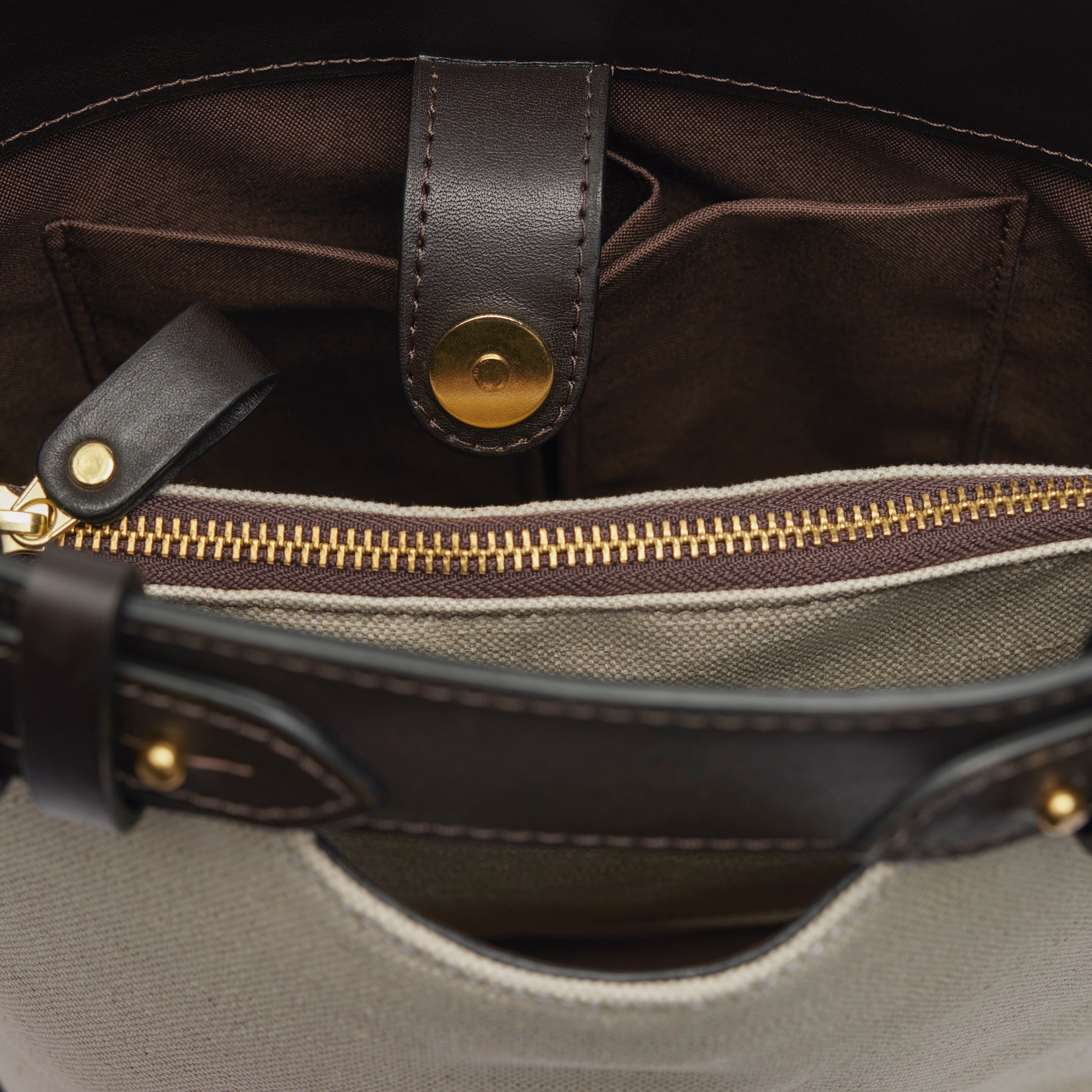 Chapman Madeleine Bucket Bag bøtteveske tan canvas