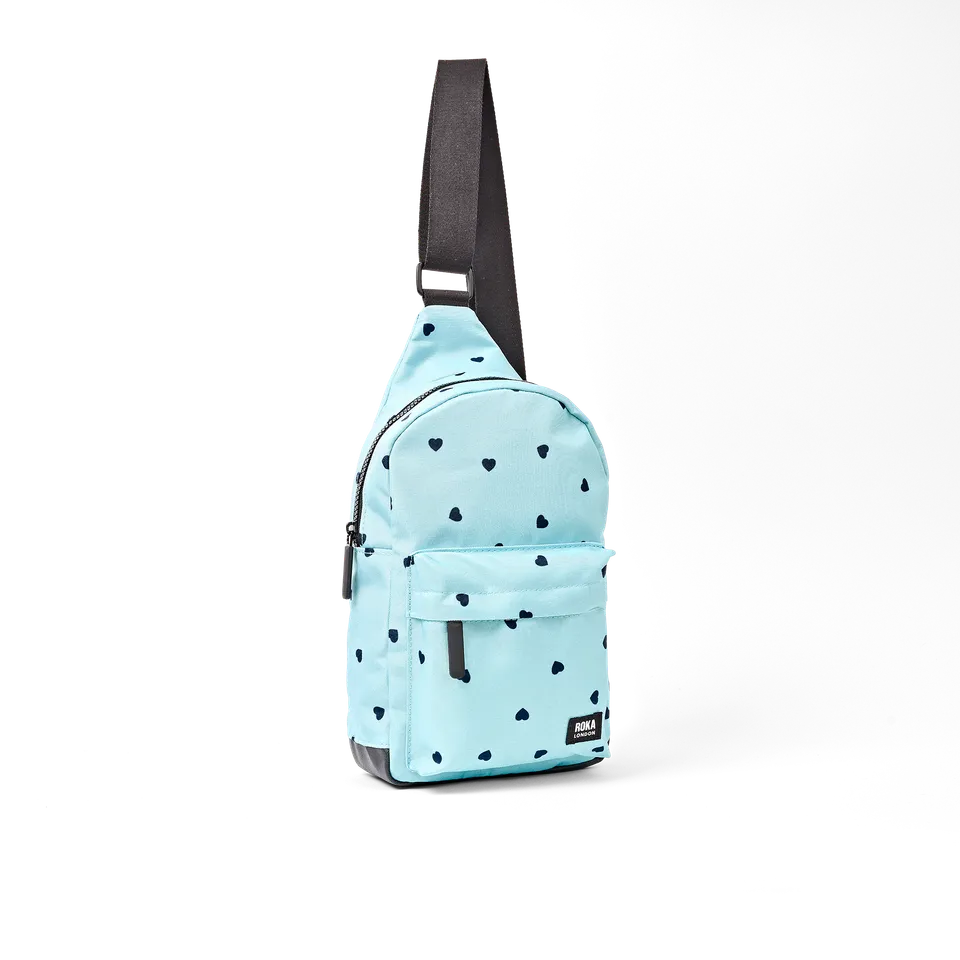 Roka London Willesden Large skulderveske Heart Print 5 liter