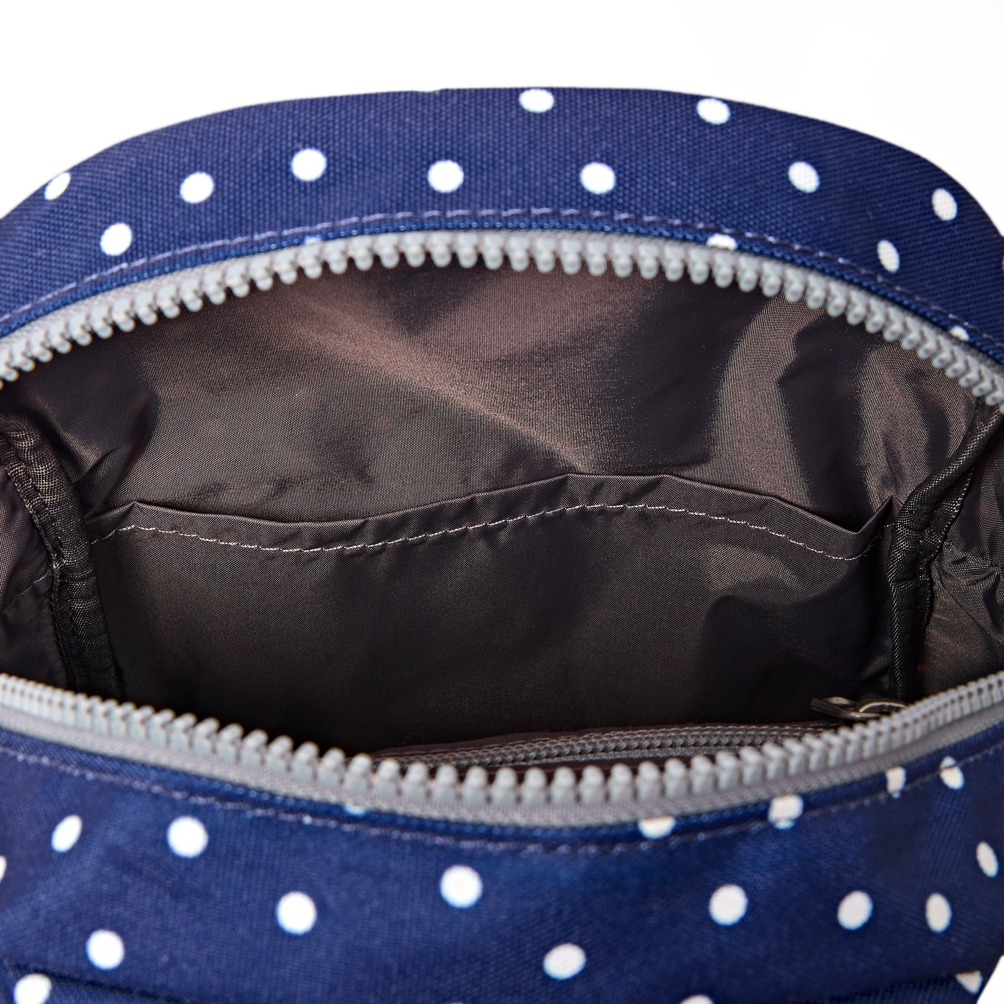 Roka London Willesden skulderveske large navy polka dot 5 liter