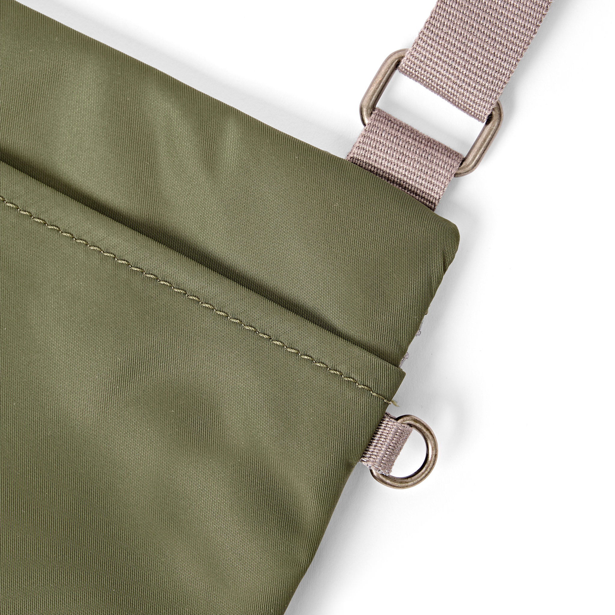 Roka London Chelsea B skulderveske medium chive vanntett