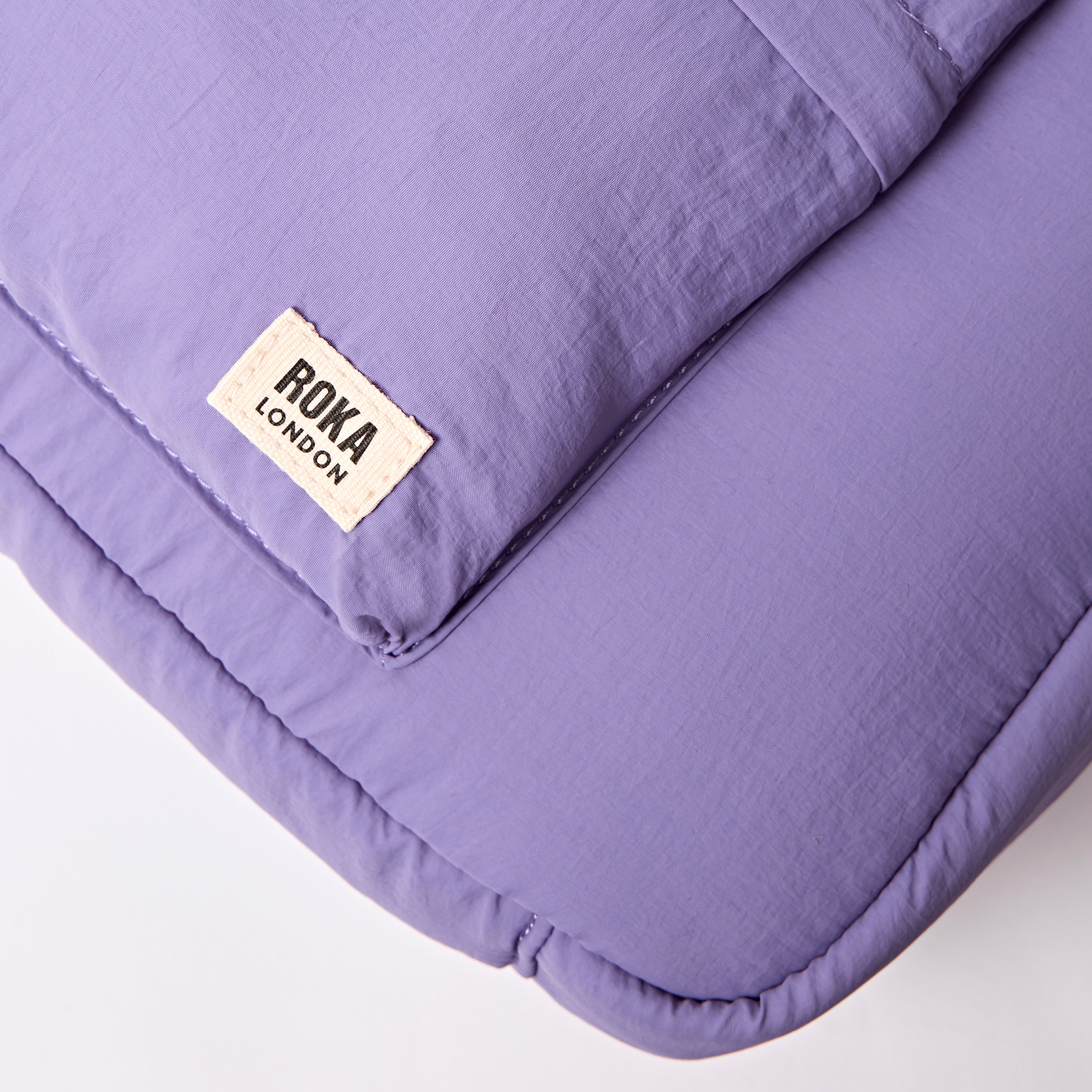 Roka London Belsize Petal skulderveske Medium vanntett
