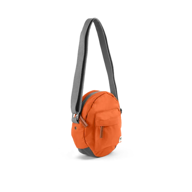 Roka London Paddington Small skulderveske Burnt Orange