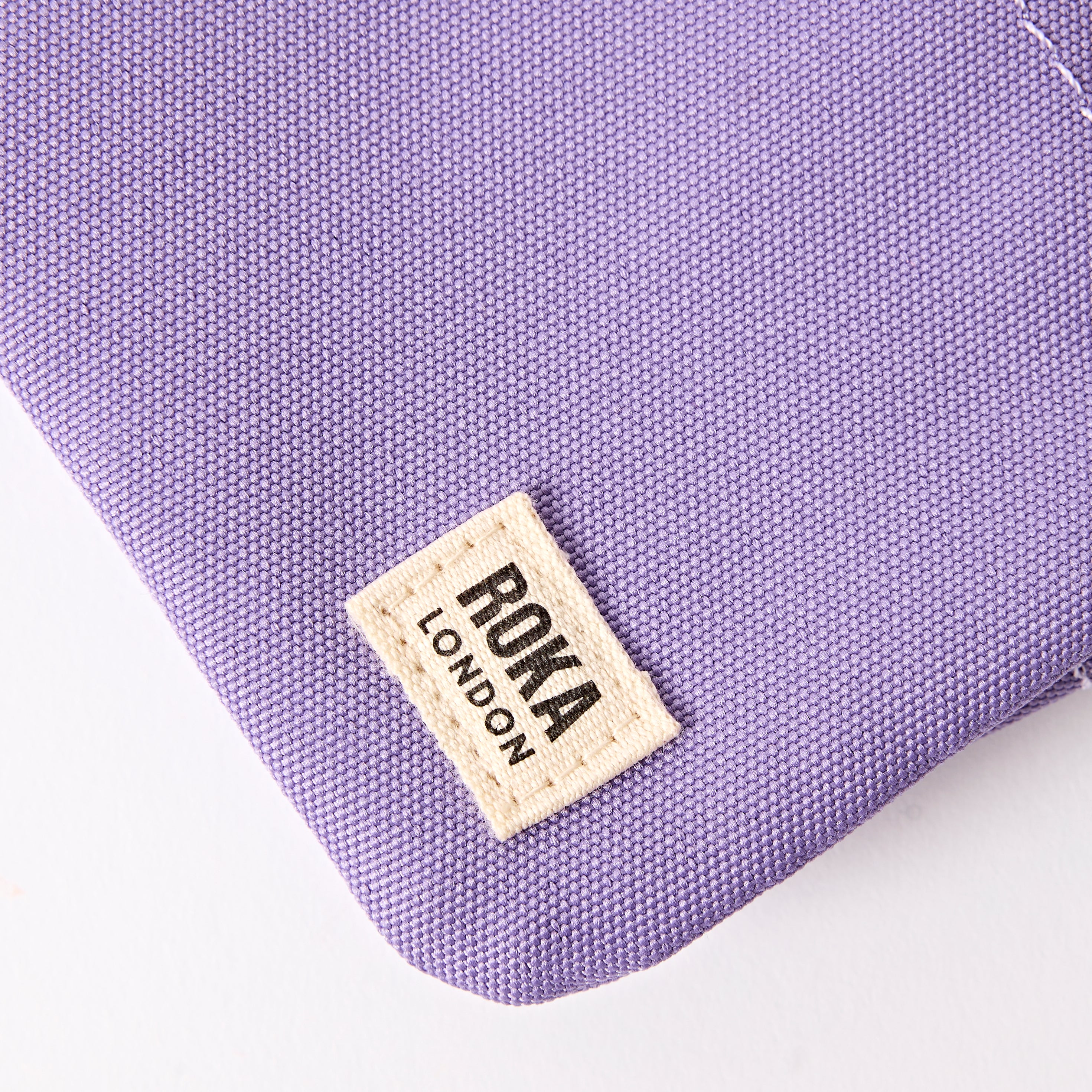 Roka London Carnaby lommebok Small thistle vanntett