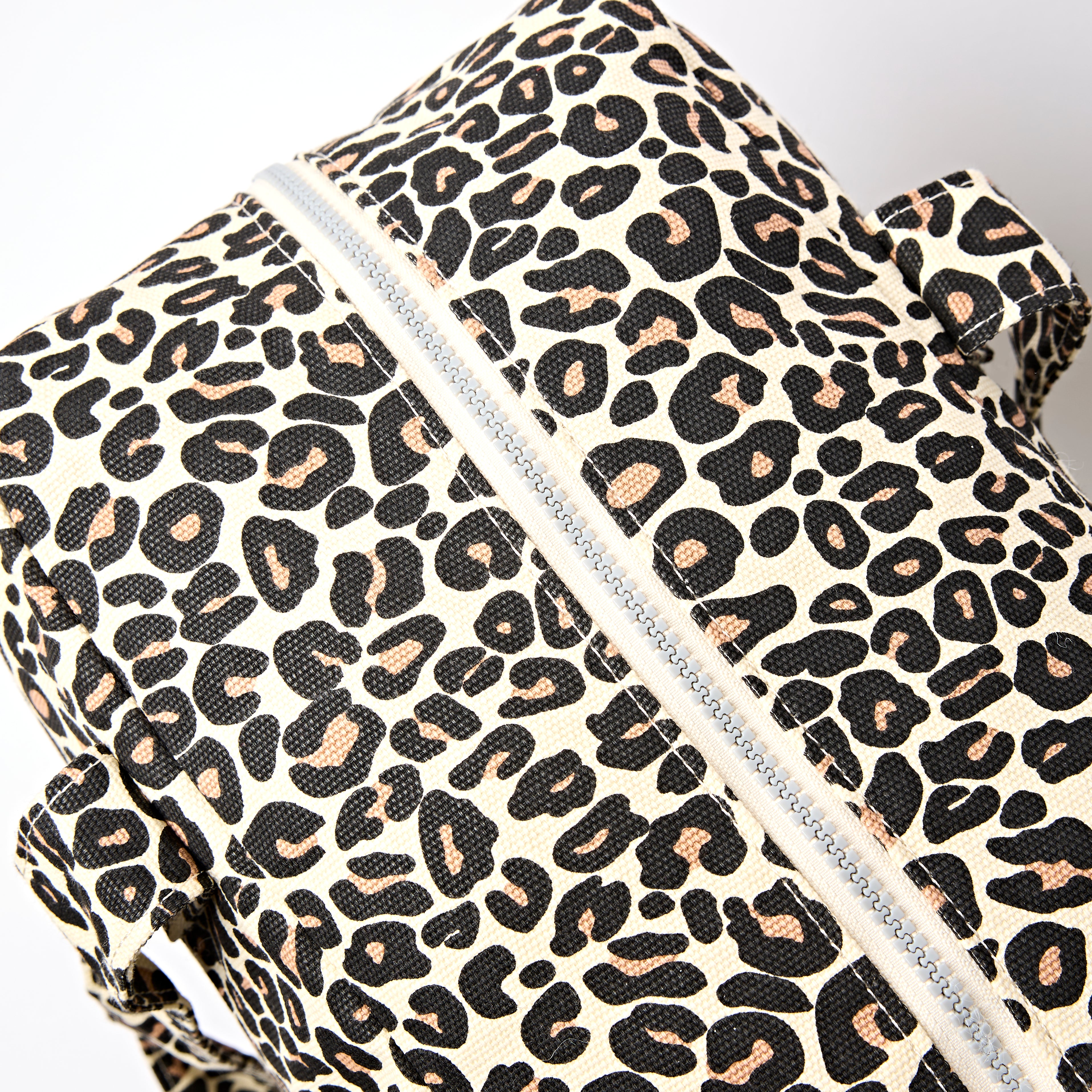 Roka London Sloane skulderveske Savannah Leopard Medium 24,4 liter