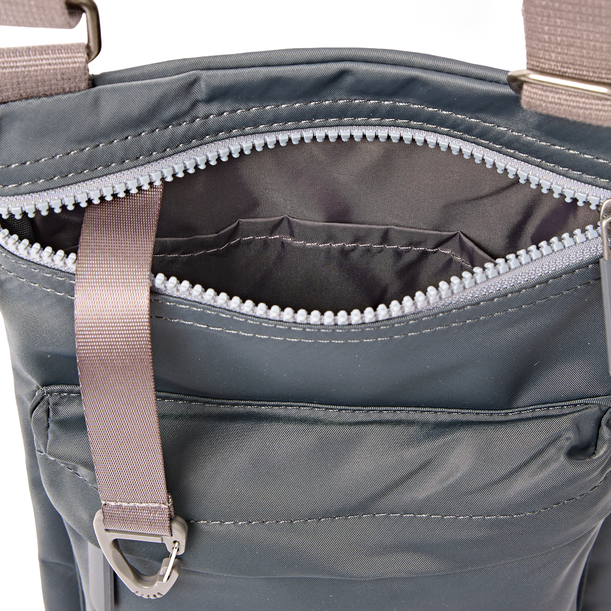 Roka London Chelsea Beluga crossbody medium flat